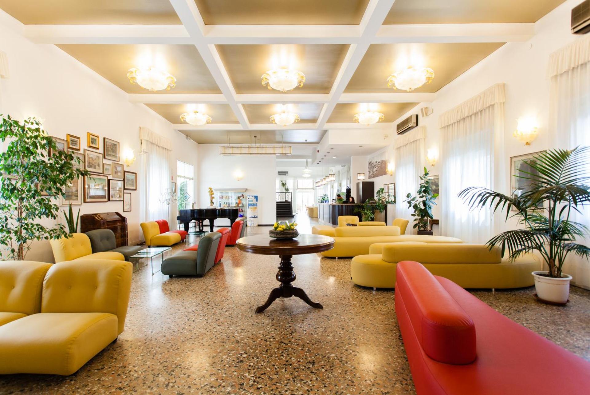 Hotel Marina - Photo 87