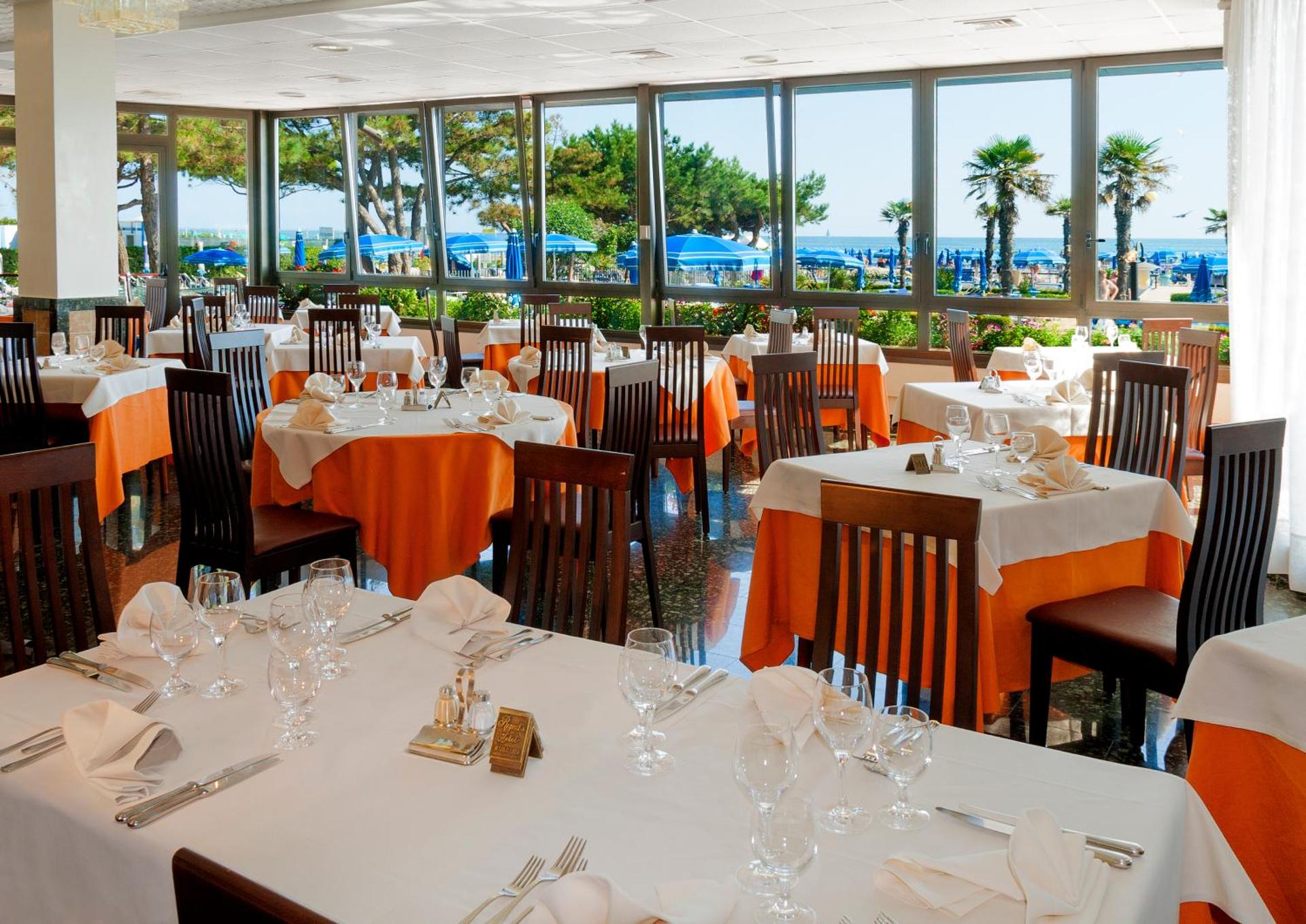 Regent's Hotel - Photo 19