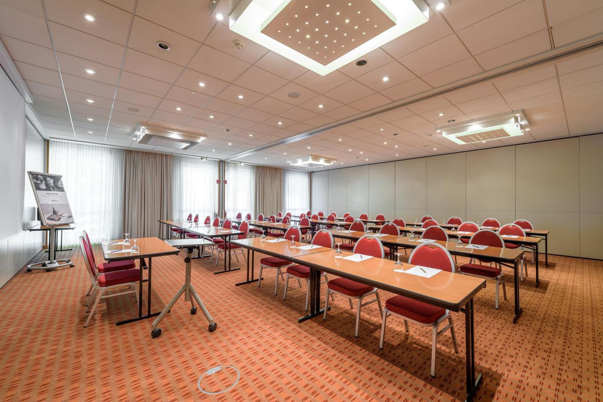 Mercure Hotel Berlin City West - Photo 57