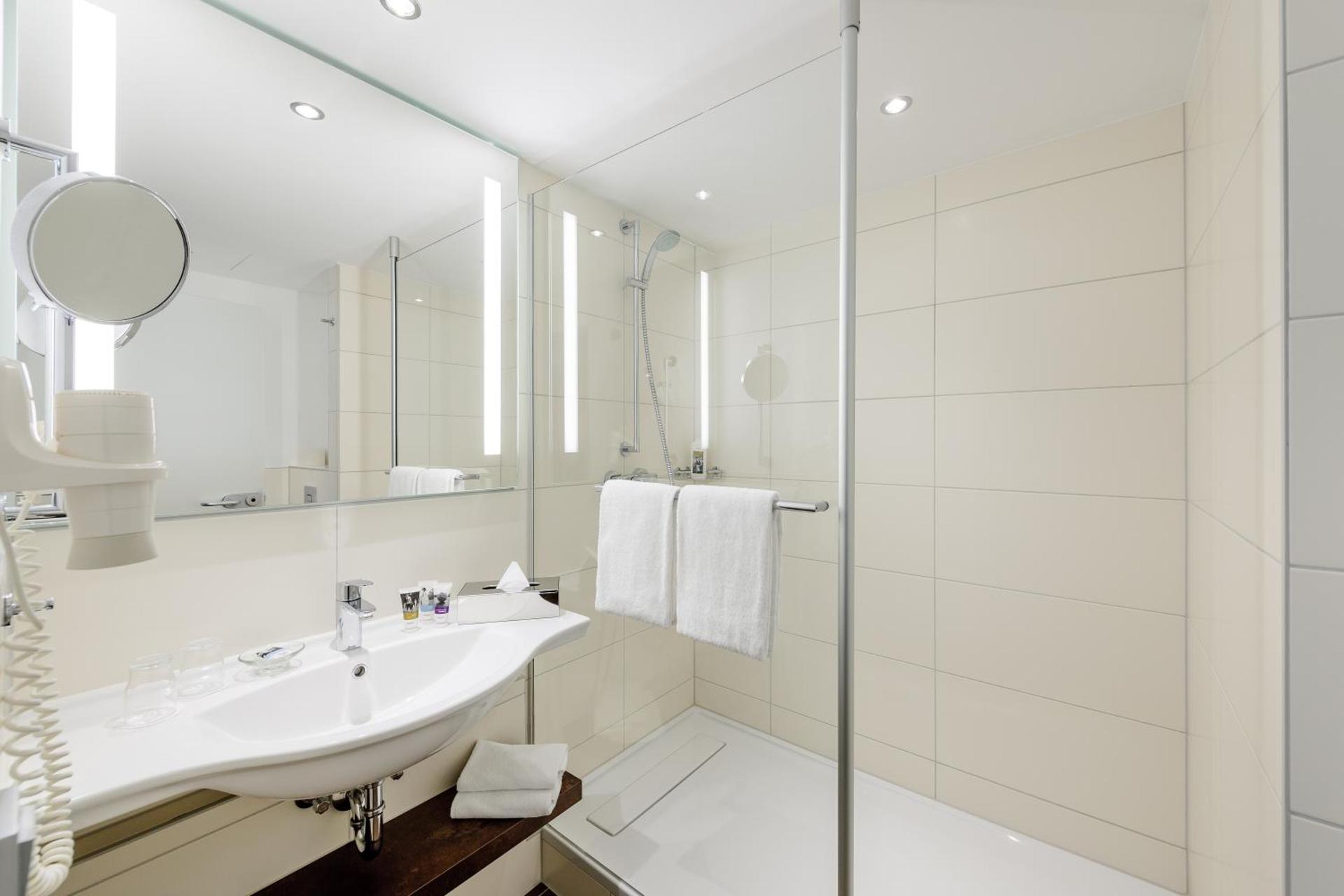 Mercure Hotel Berlin City West - Photo 24
