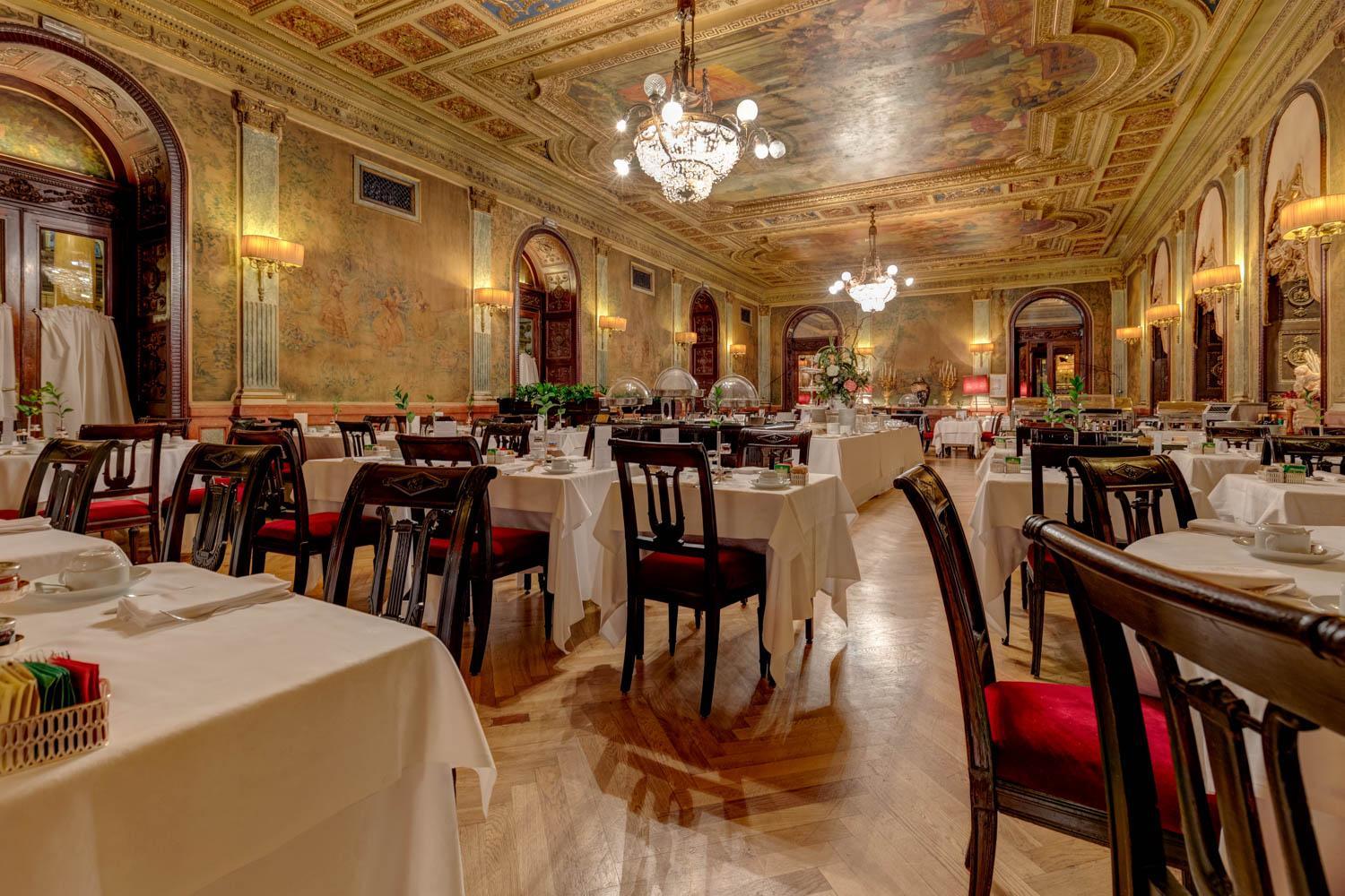 Grand Hotel Plaza - Photo 152