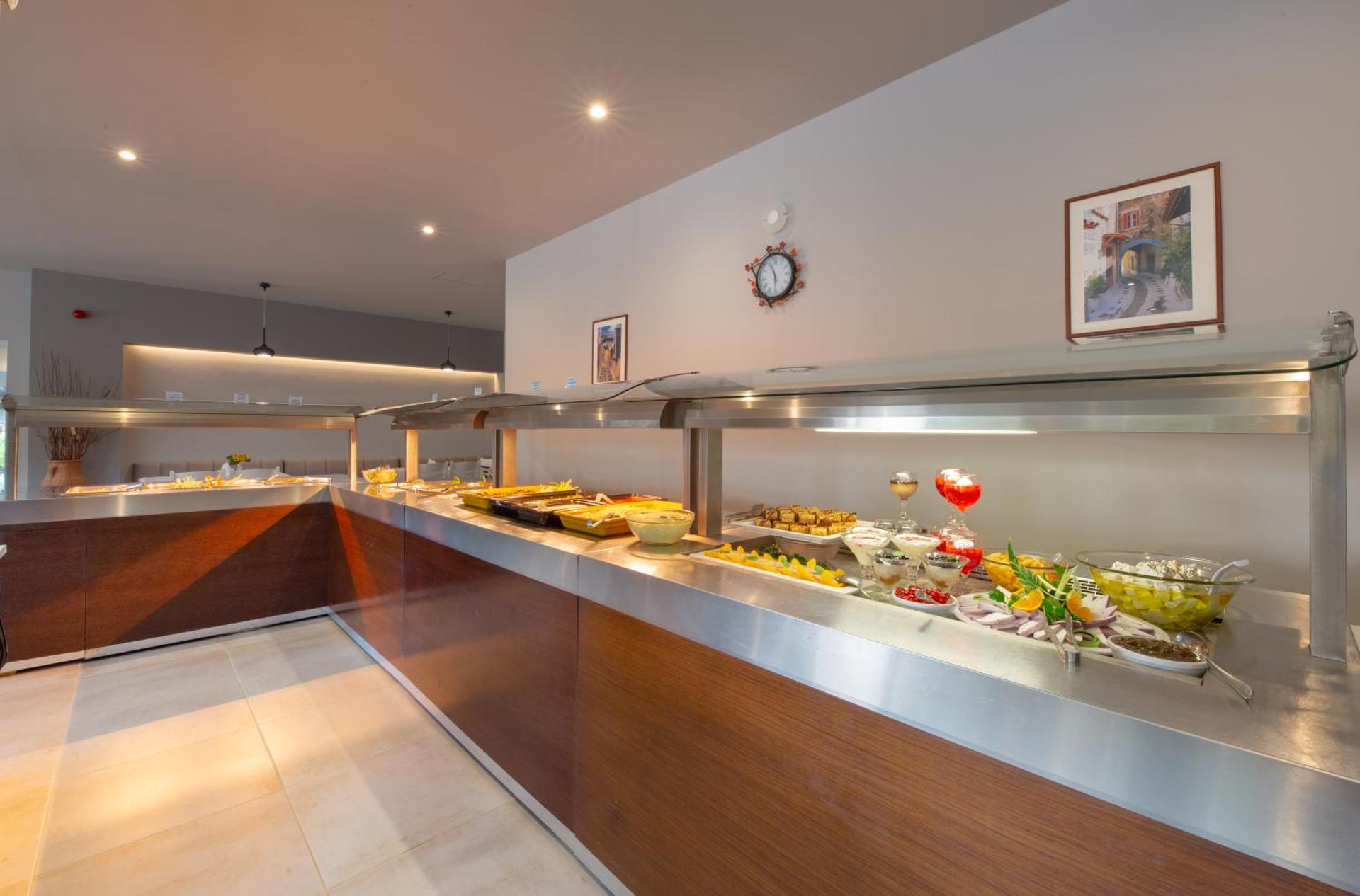 Hotel Esperia - Photo 45