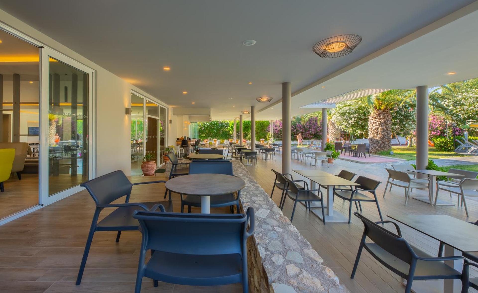 Hotel Esperia - Photo 58