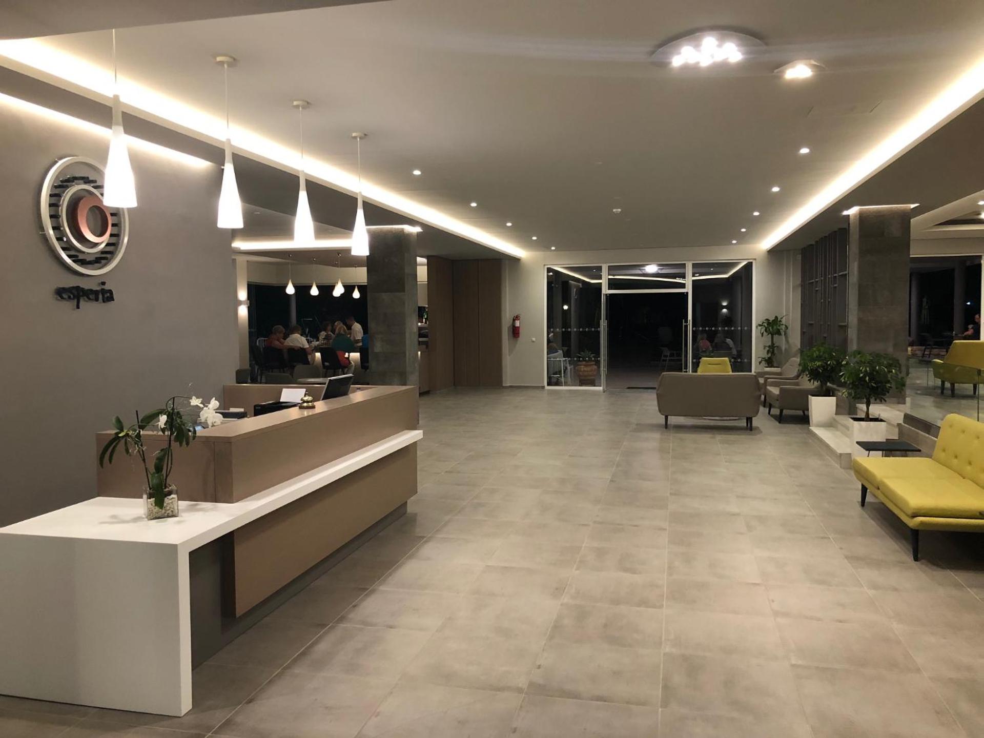 Hotel Esperia - Photo 41