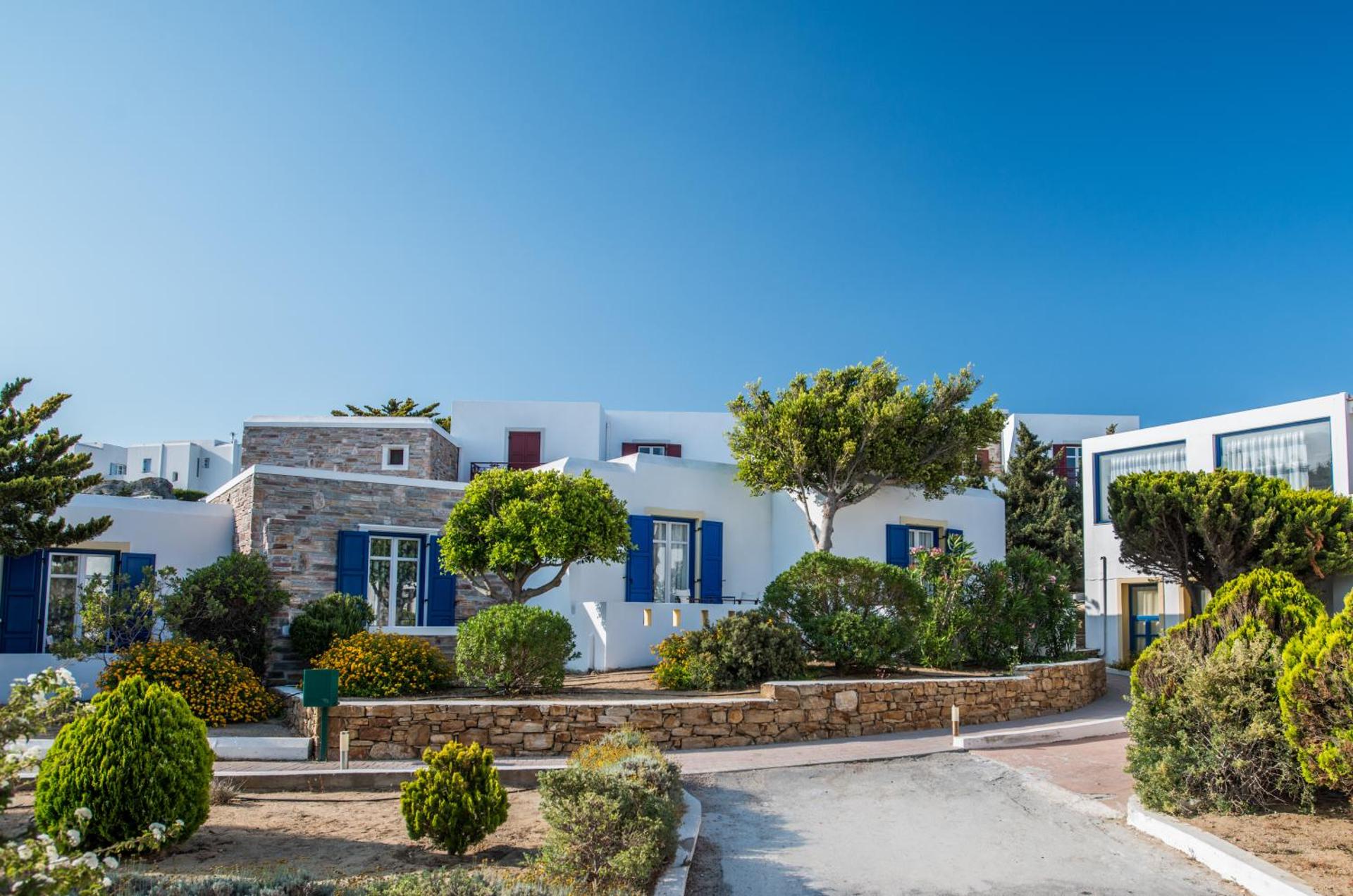 Naxos Palace Hotel - Photo 39