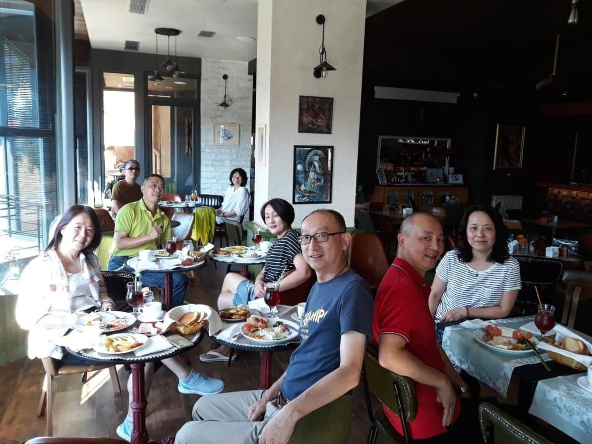 Hotel The First - Photo 6