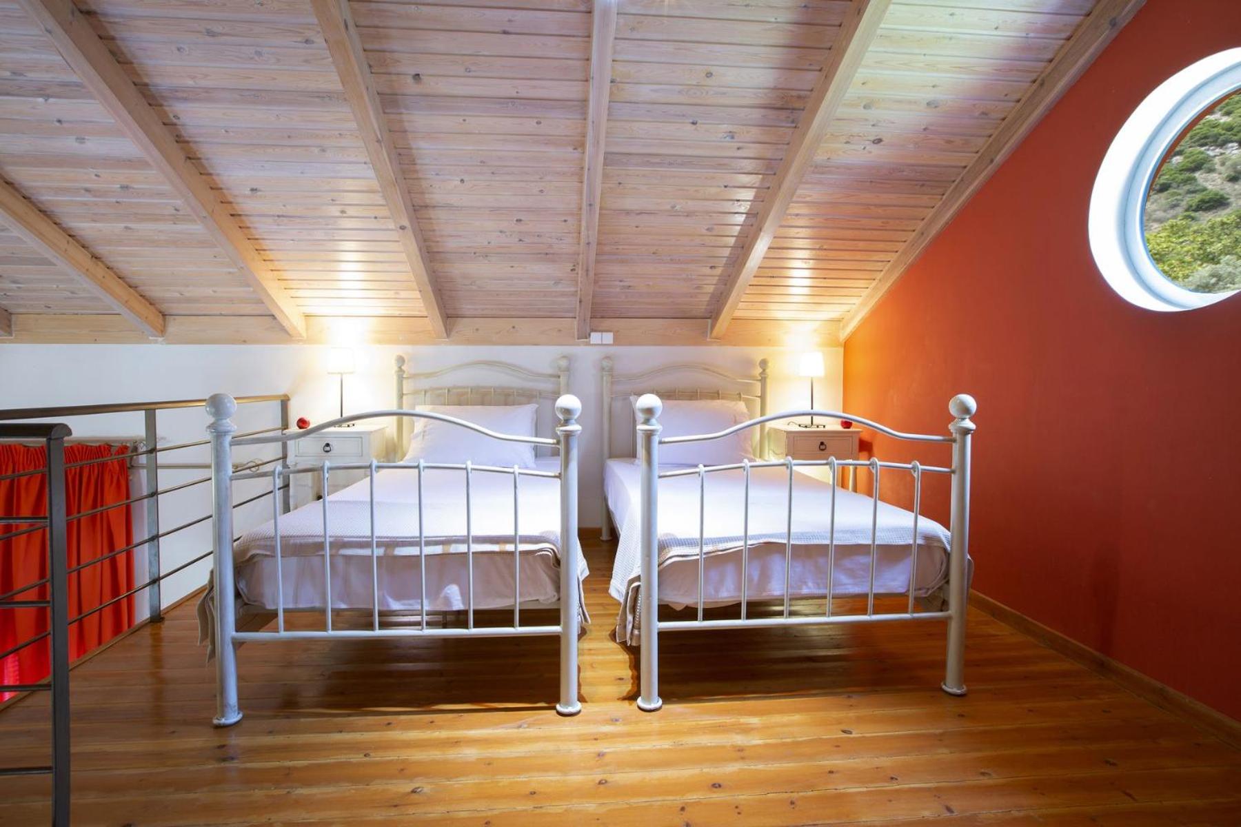 Villa Niriides - Photo 11