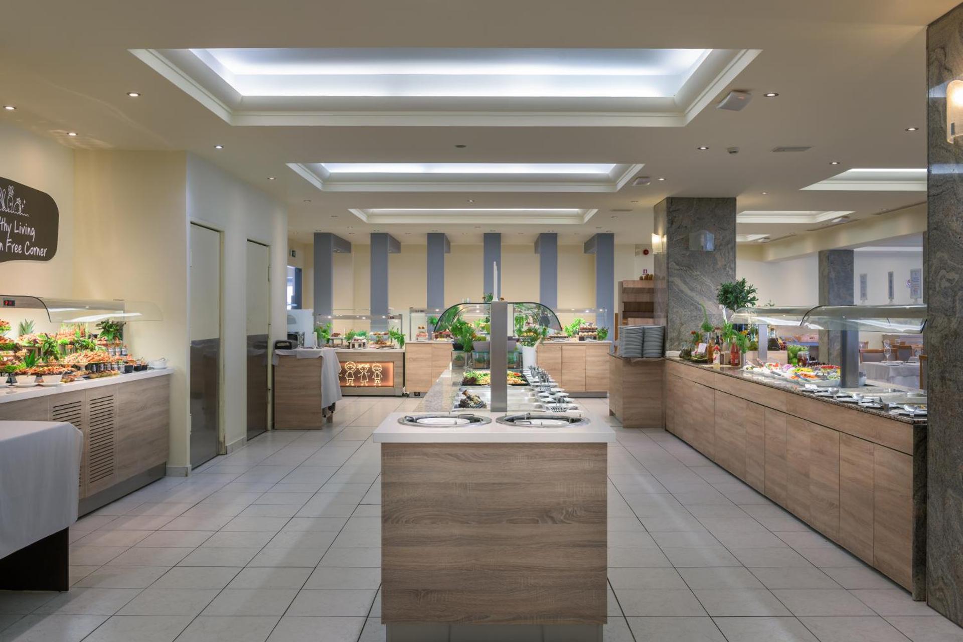 Sun Beach Resort - Photo 110