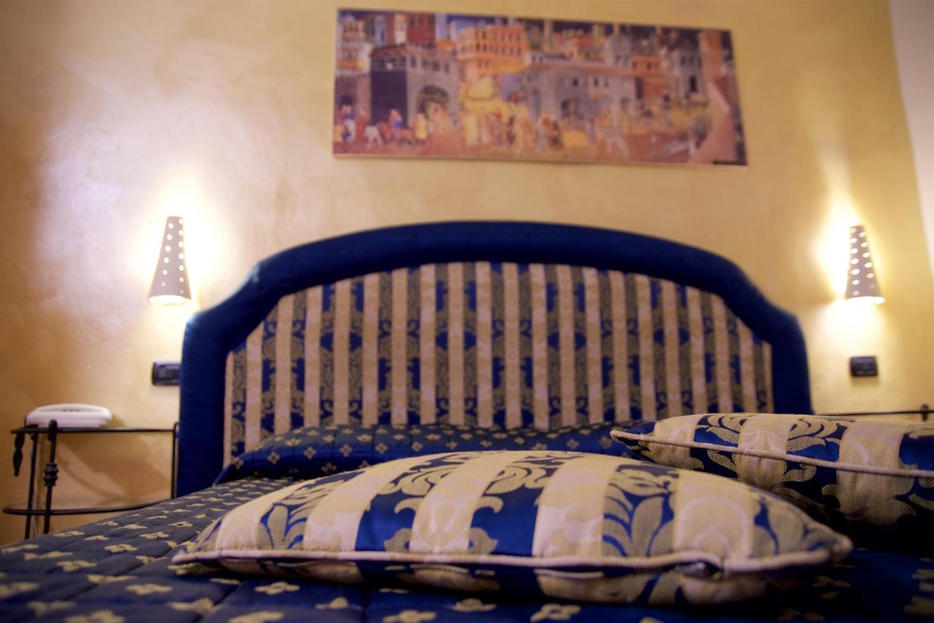 Hotel La Luna - Photo 143