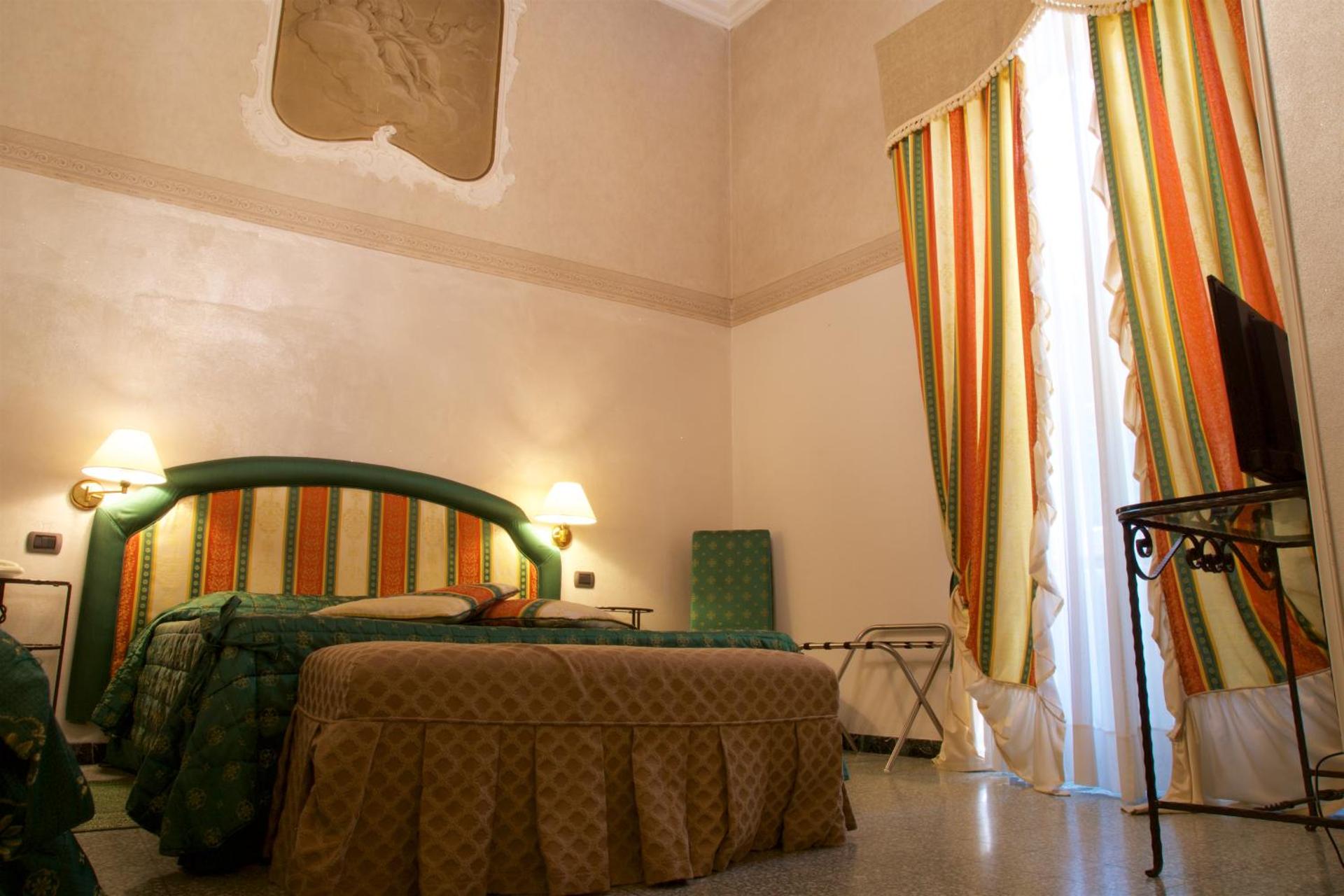 Quadruple Room - Photo 3