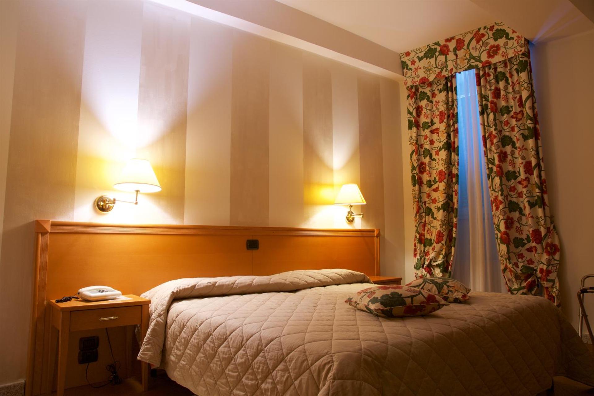 Hotel La Luna - Photo 58