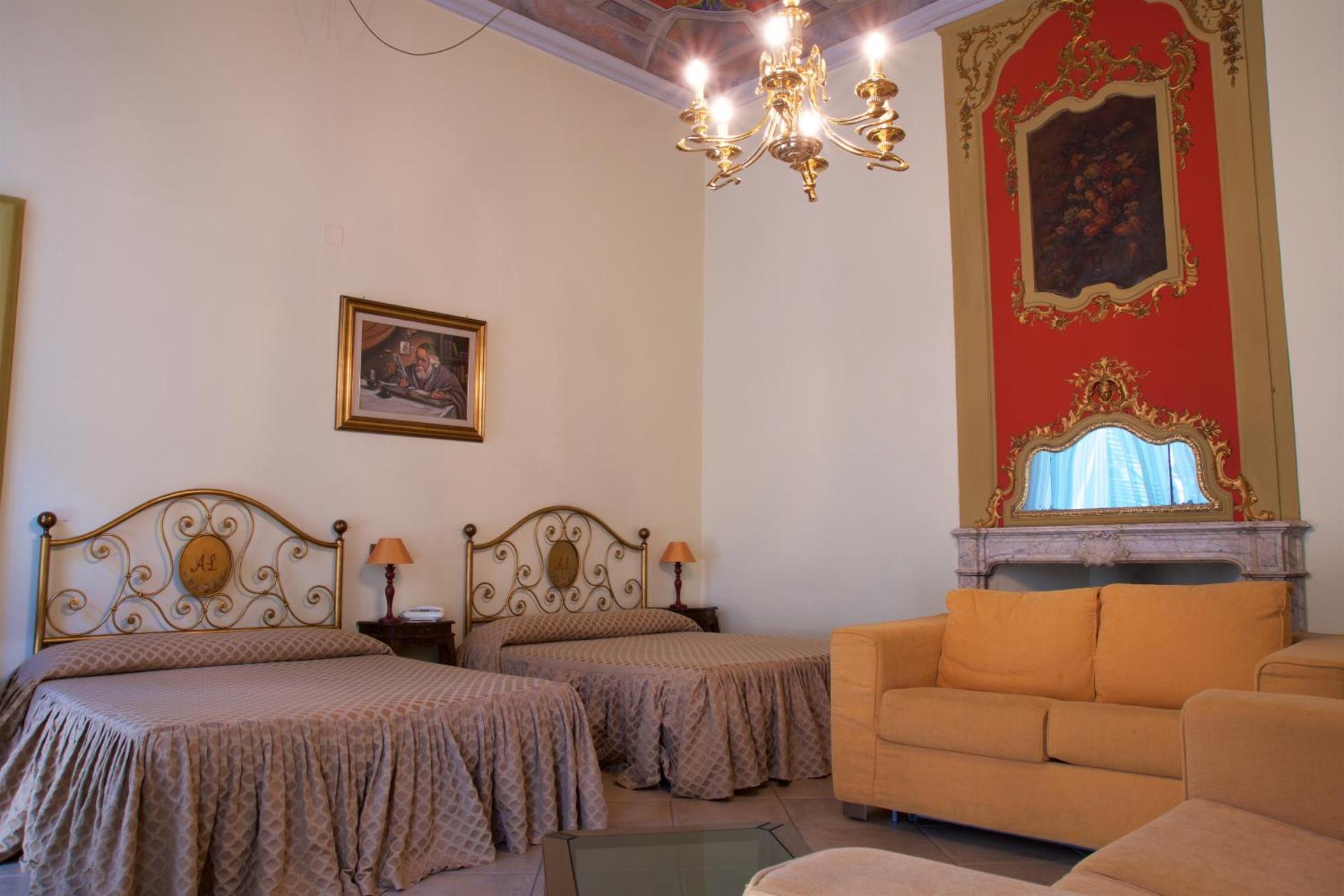 Hotel La Luna - Photo 94