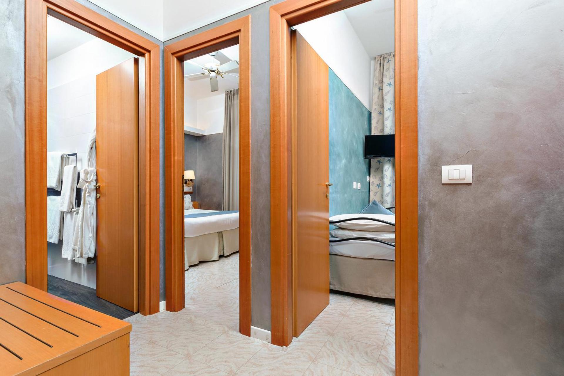 Hotel Monte Rosa - Photo 154