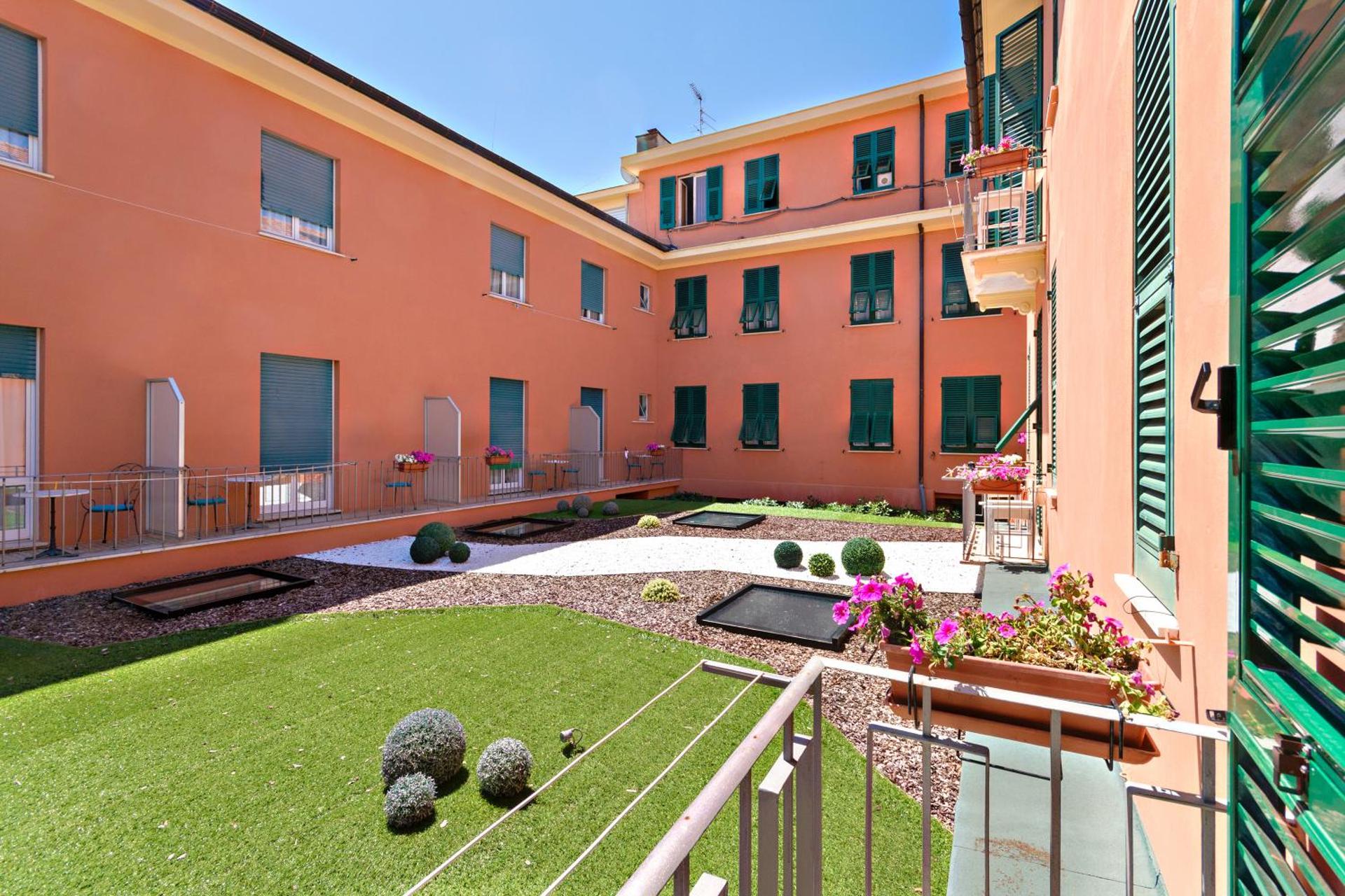 Hotel Monte Rosa - Photo 185