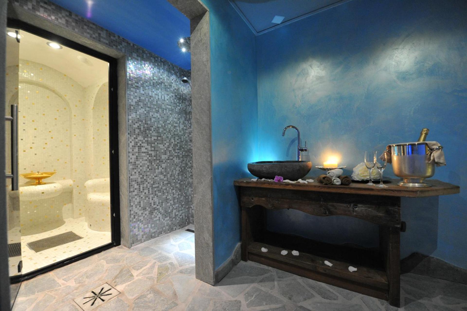 Hotel Bucaneve - Photo 11