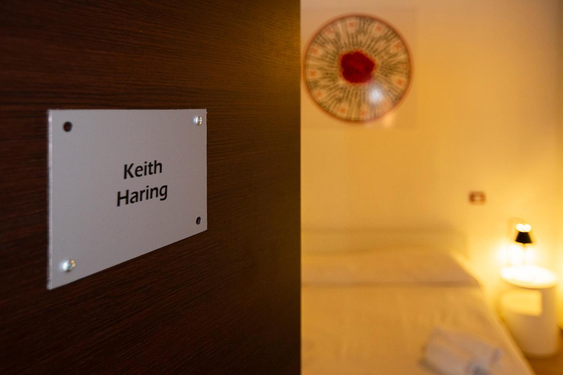 POP Art B&B - Photo 36