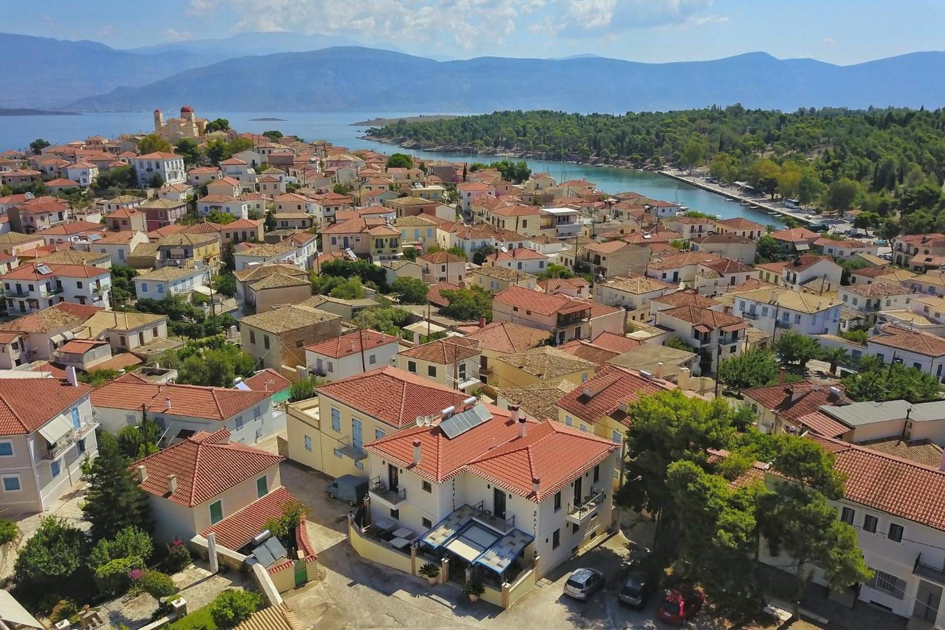 ''EPAVLIS boutique GALAXIDI'' - Photo 128