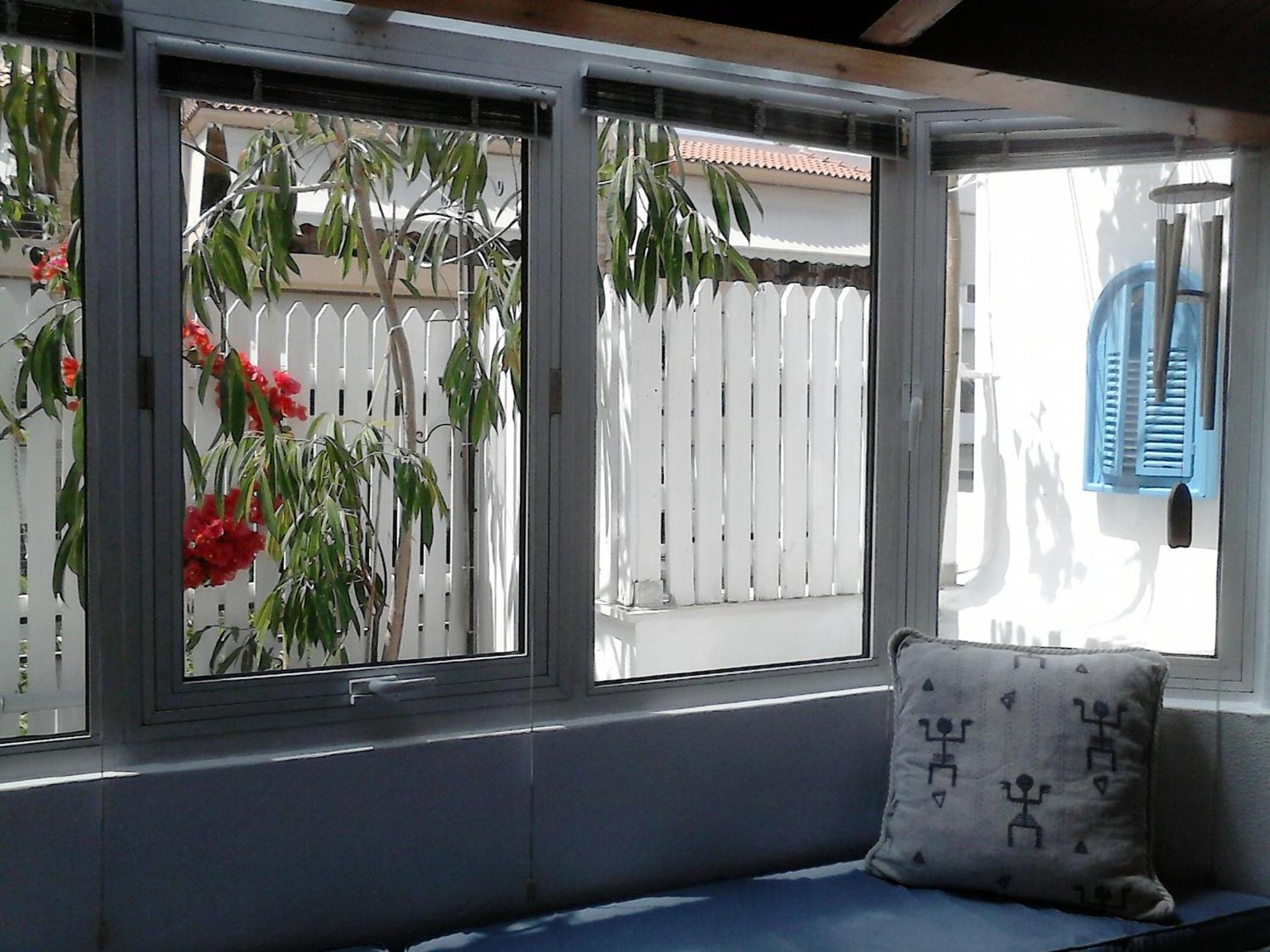 Roof-top garden apartment really well located in Athens - Photo 7