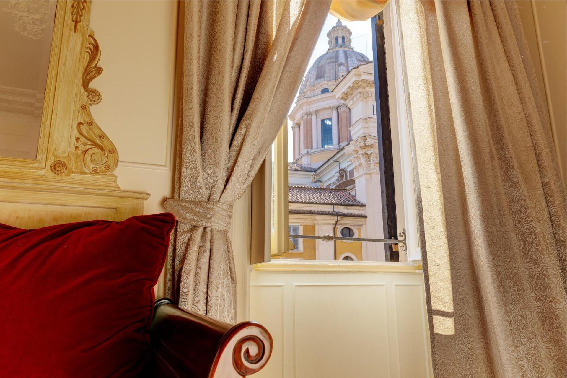 Grand Hotel Plaza - Photo 83
