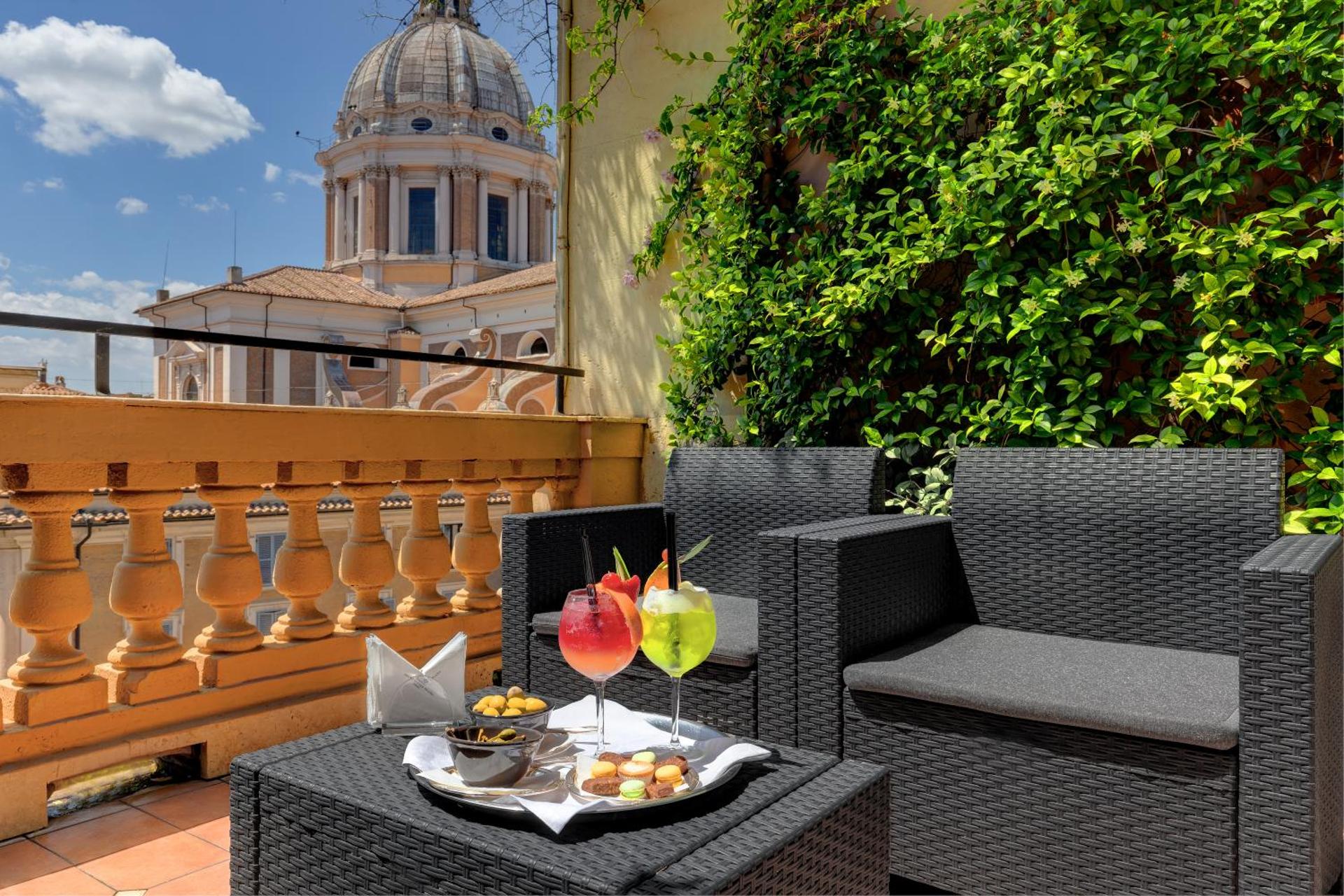 Grand Hotel Plaza - Photo 54