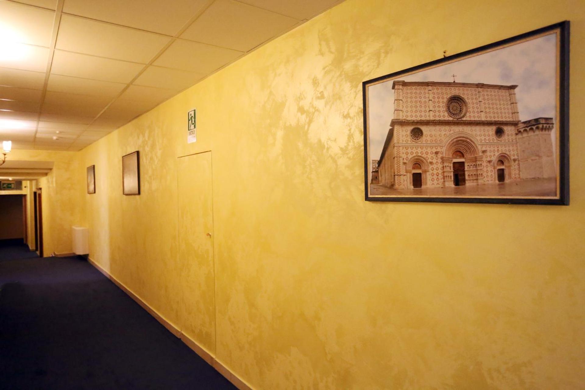 Hotel L'Aquila - Photo 18