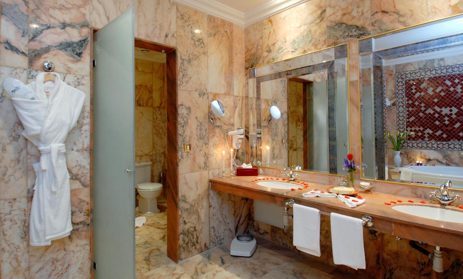 Royal Mirage Deluxe - Photo 47