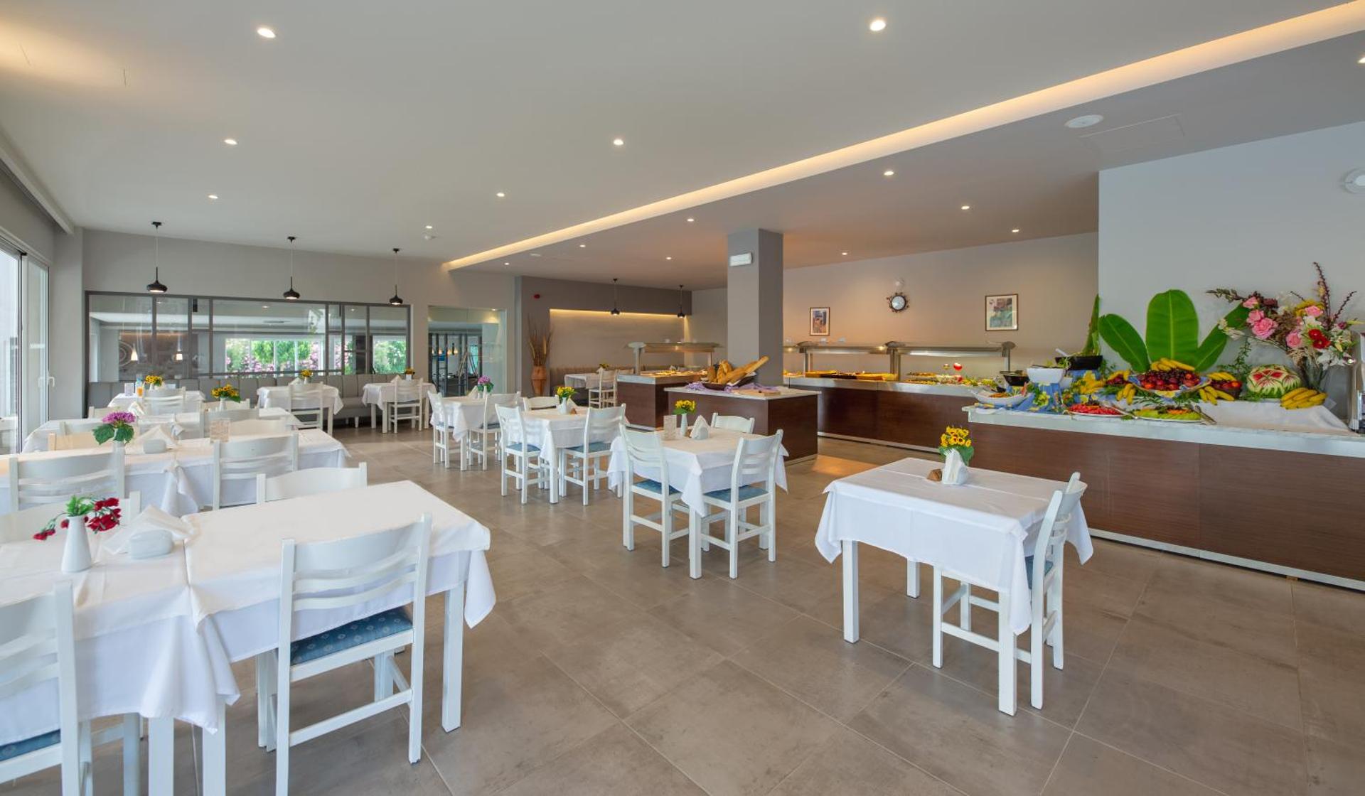 Hotel Esperia - Photo 36