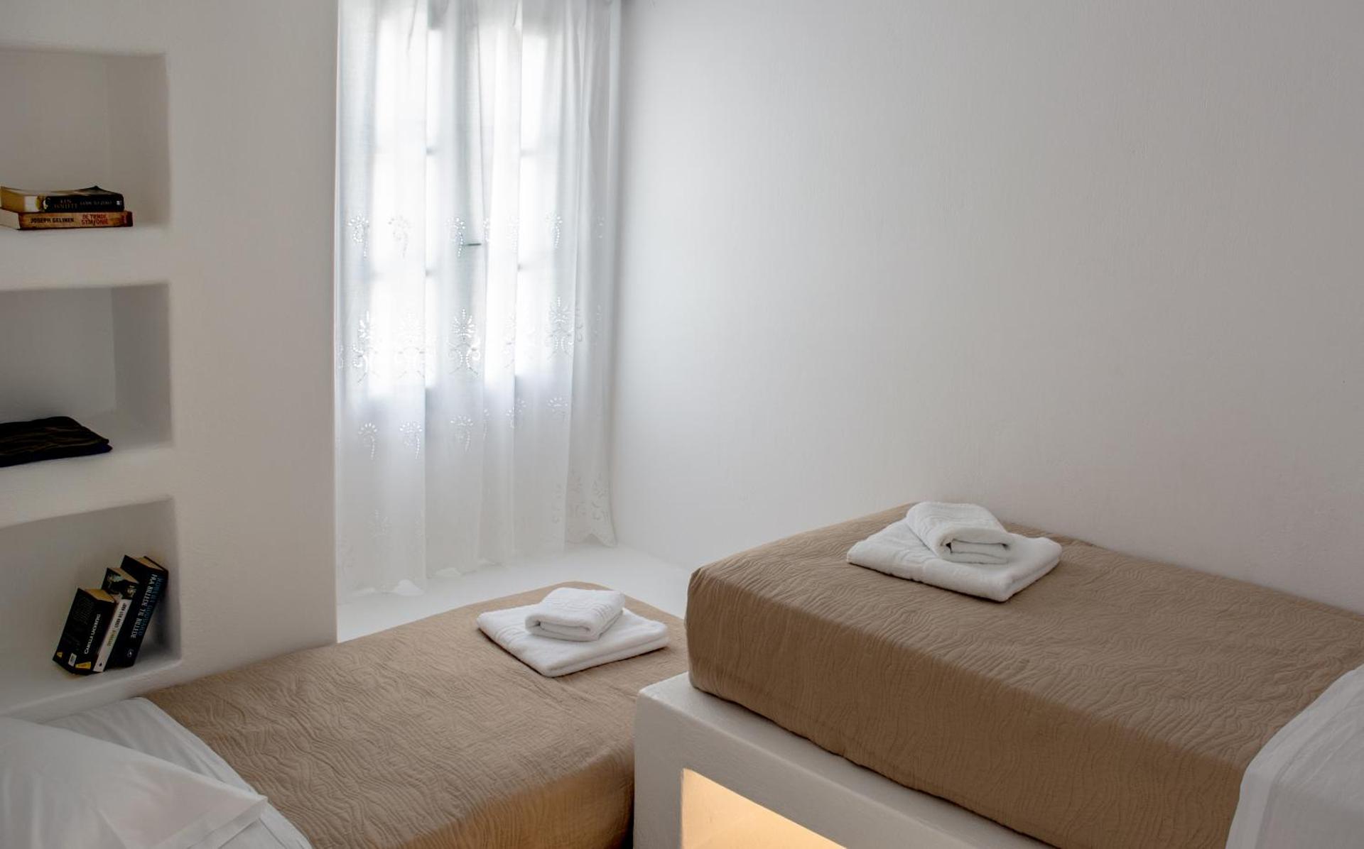 Aloni Hotel & Suites - Photo 10