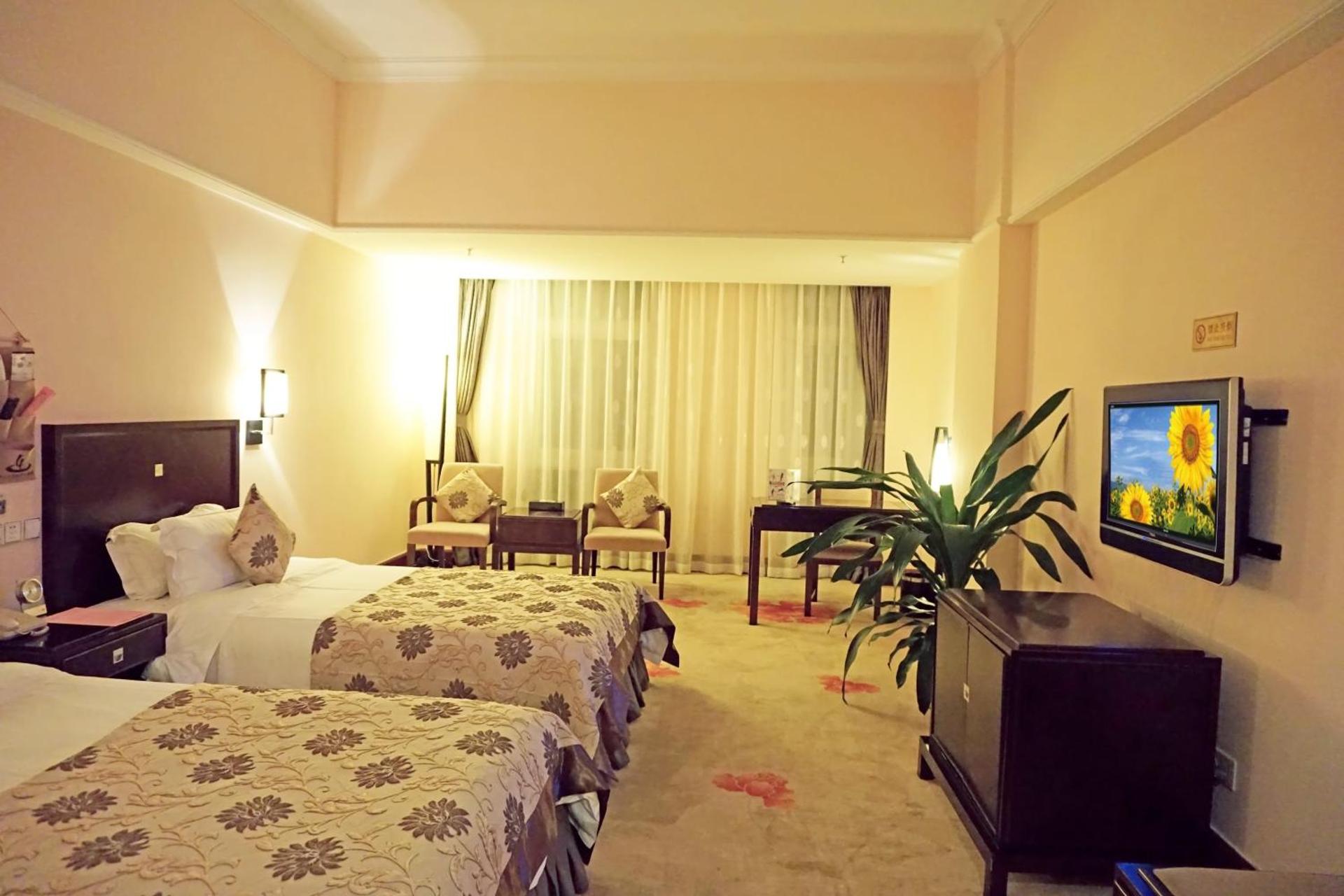 University Town International Hotel - Photo 8