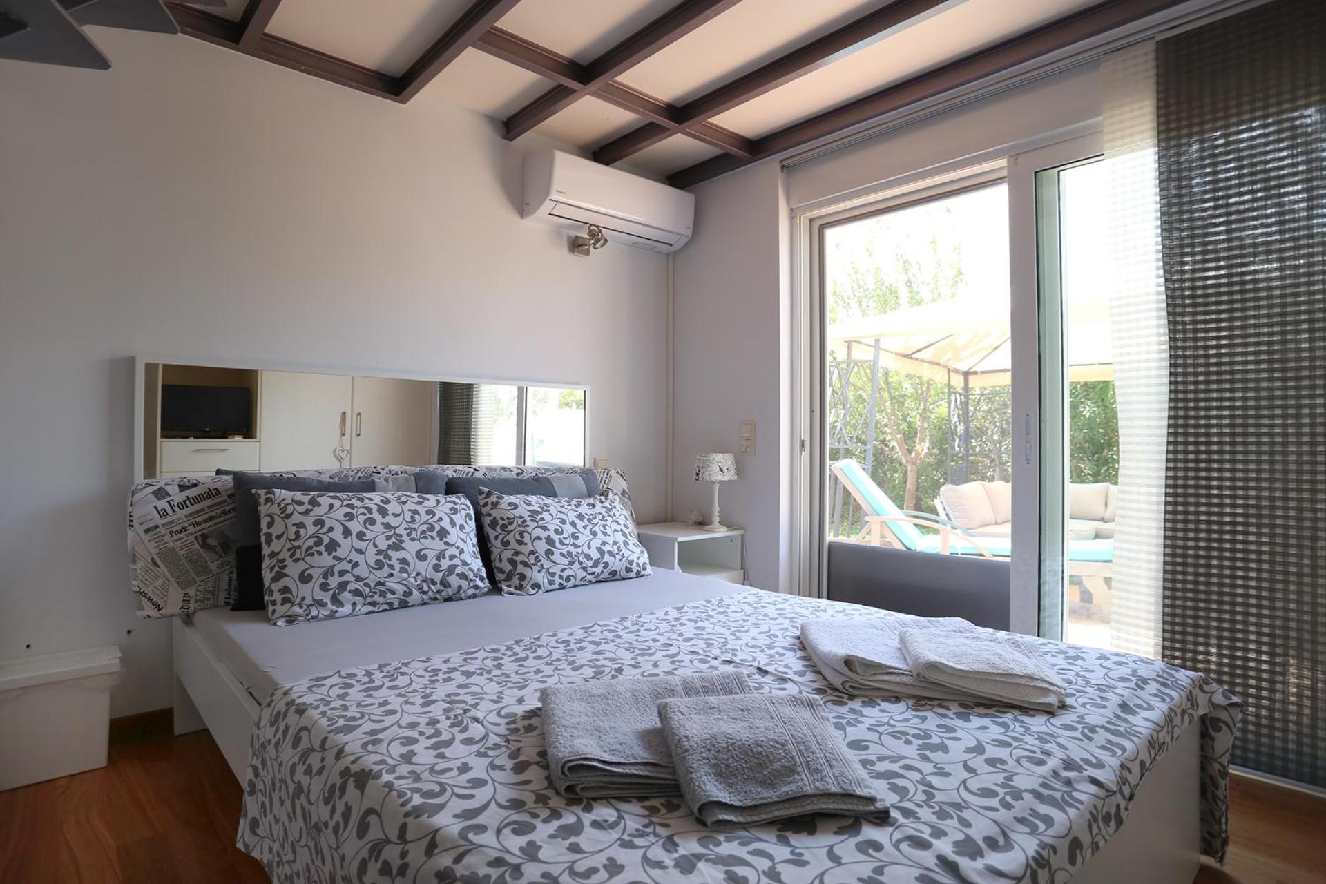 Thimari Sports & Spa with private pool and jacuzzi - Photo 10