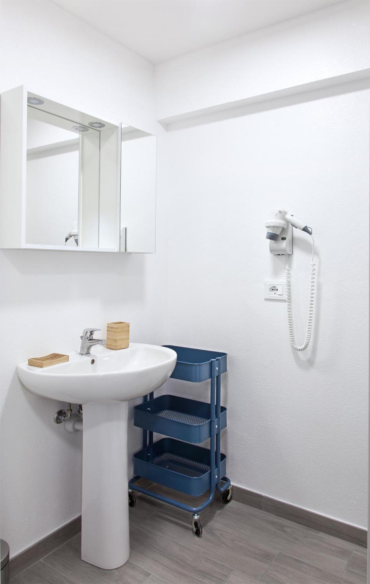 Miriam Hotel & Residence - Photo 26