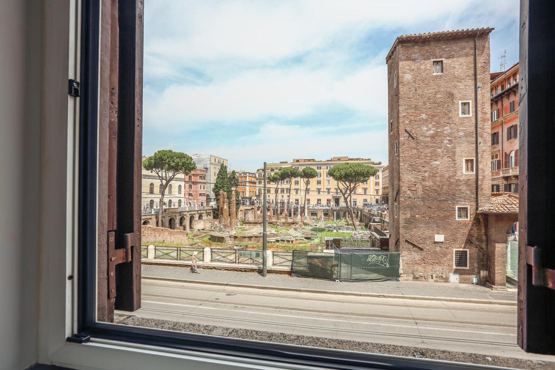 History Suite - Photo 37