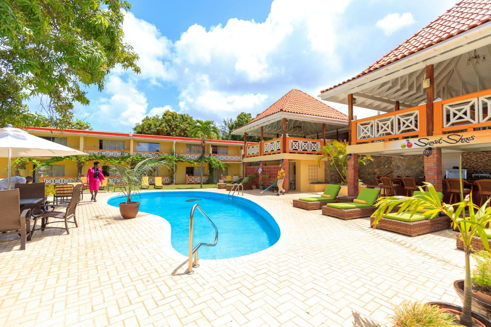 Sunset Shores Beach Hotel - Photo 57