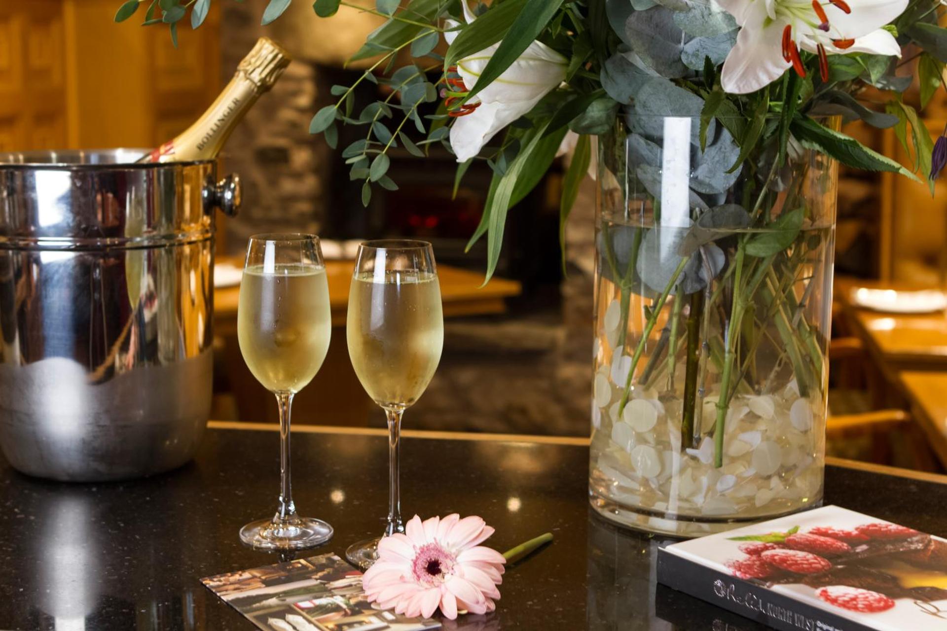 Hotel Maxim - Photo 9