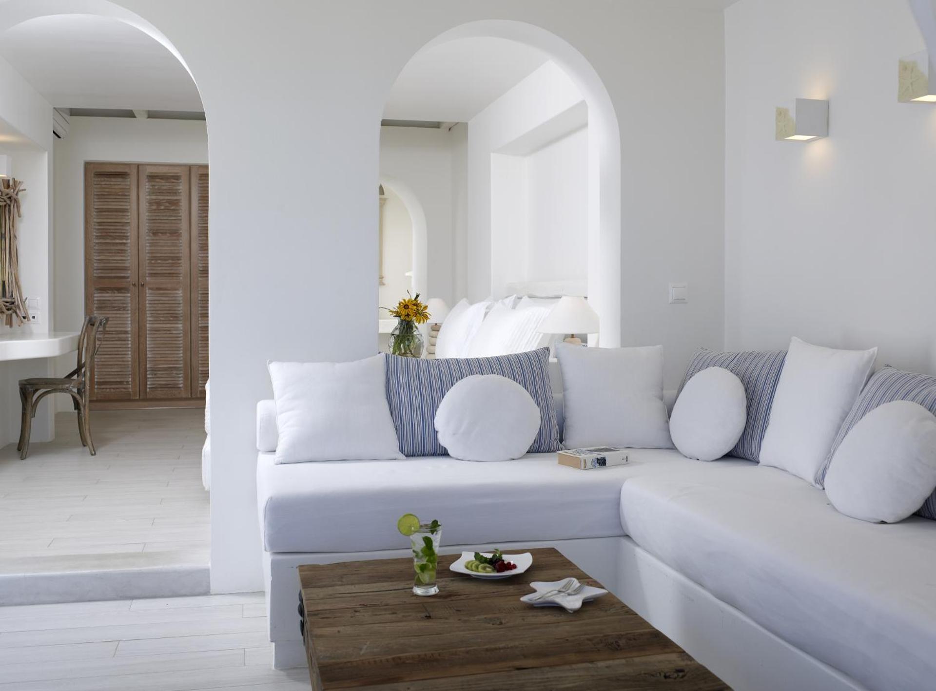 Villa Marandi Luxury Suites - Photo 8