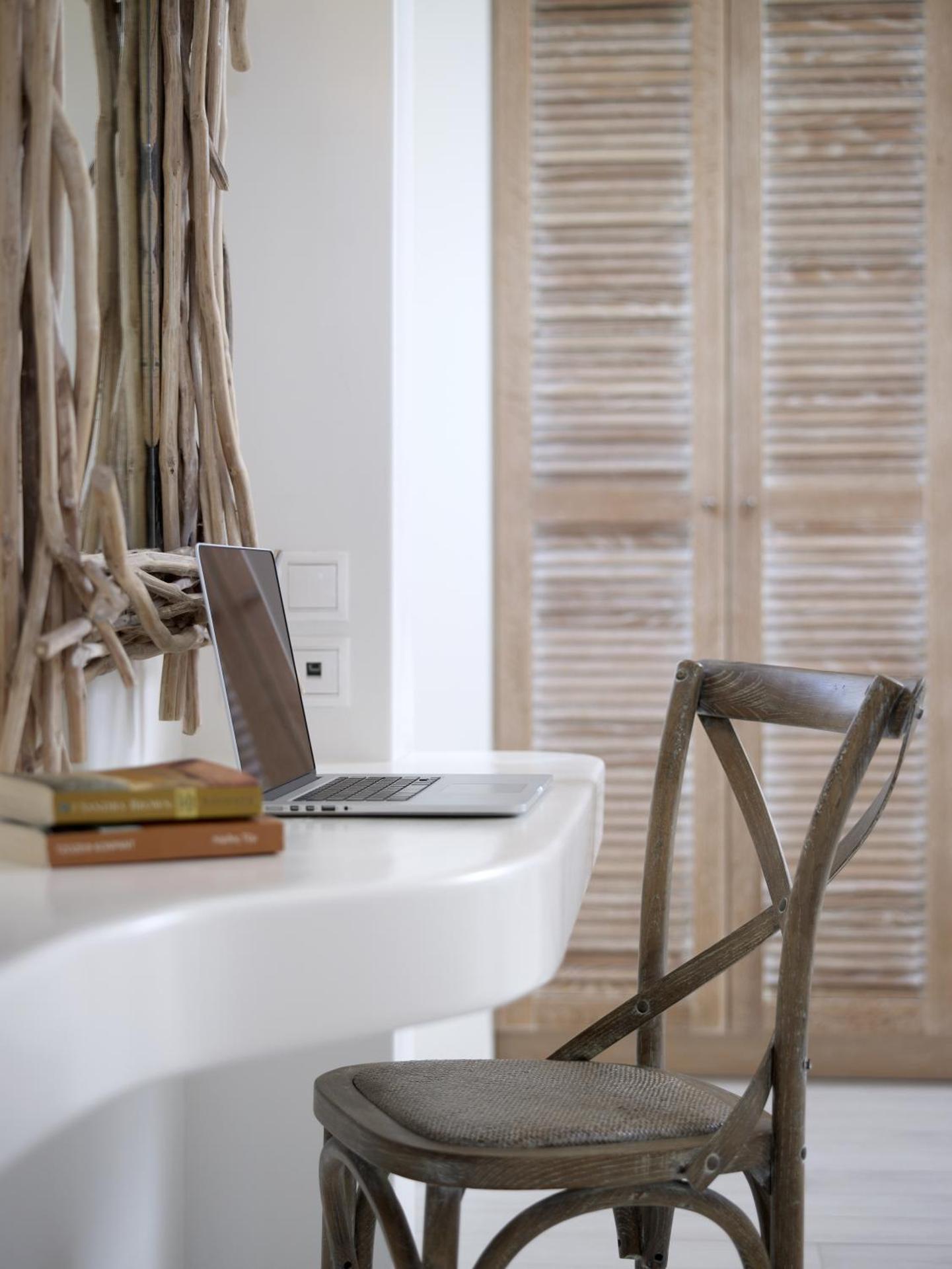 Villa Marandi Luxury Suites - Photo 4