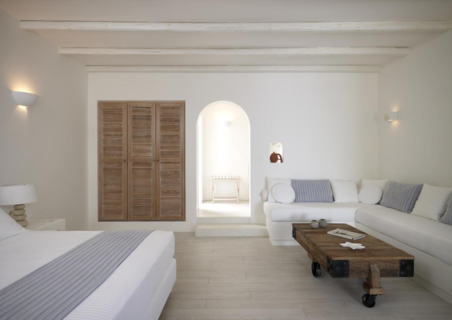 Villa Marandi Luxury Suites - Photo 3