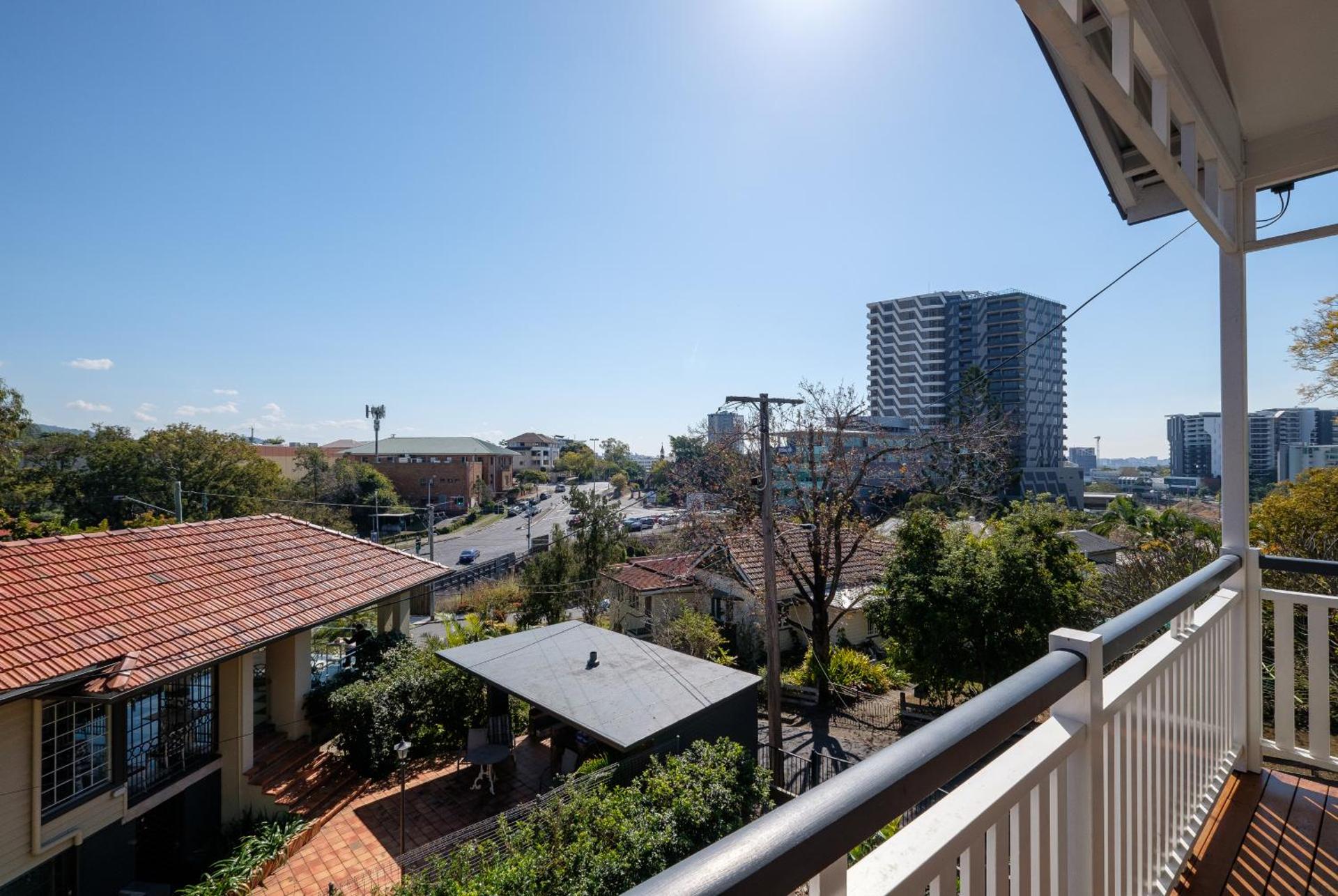 Central Cottage - Photo 18