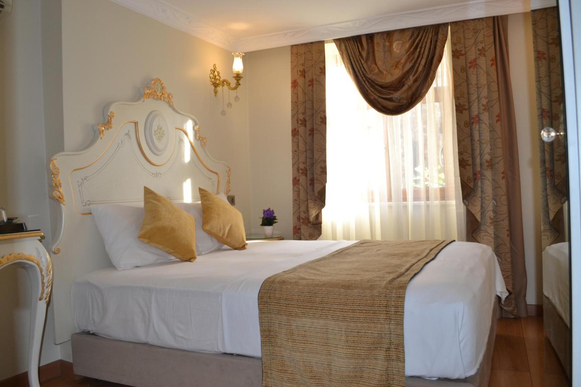 Galatower Hotel - Photo 4