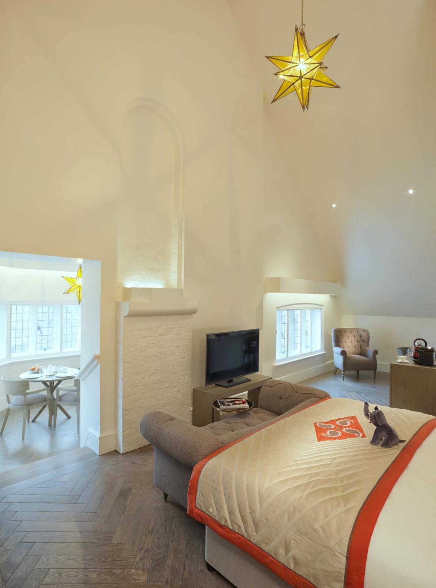 The LaLit London - Photo 97