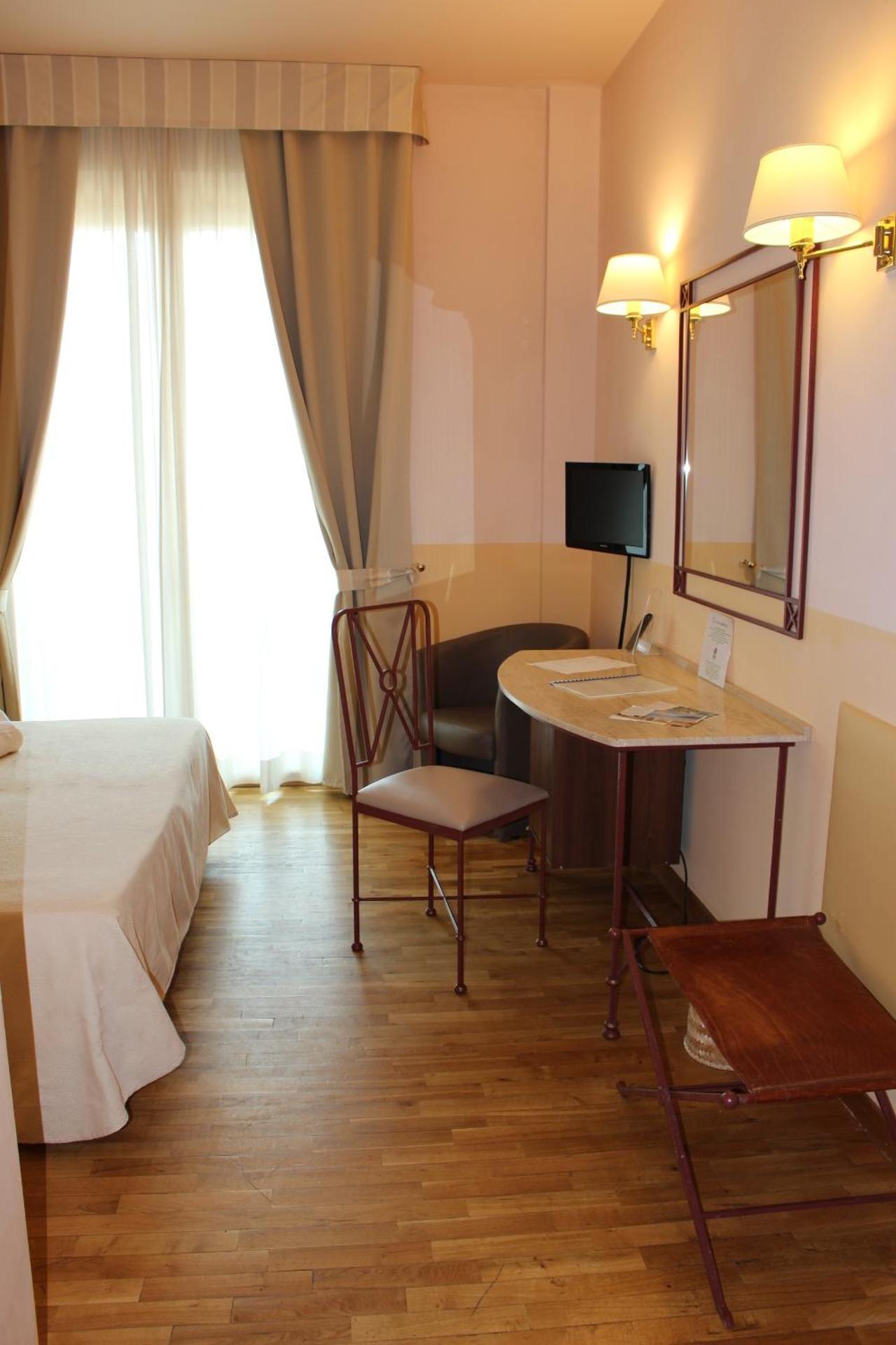 Hotel Semifonte - Photo 83