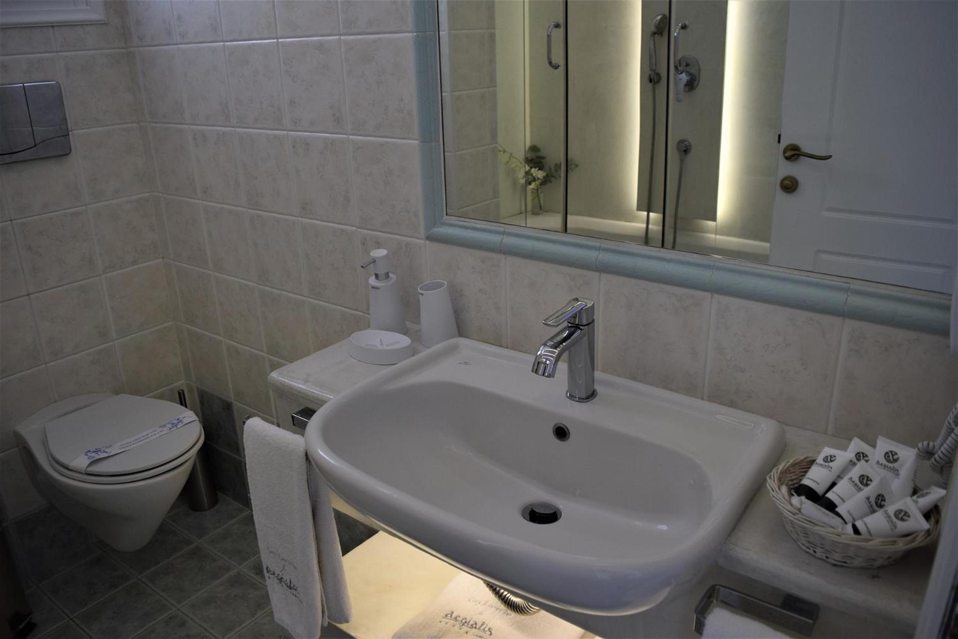 Aegialis Hotel & Spa - Photo 6