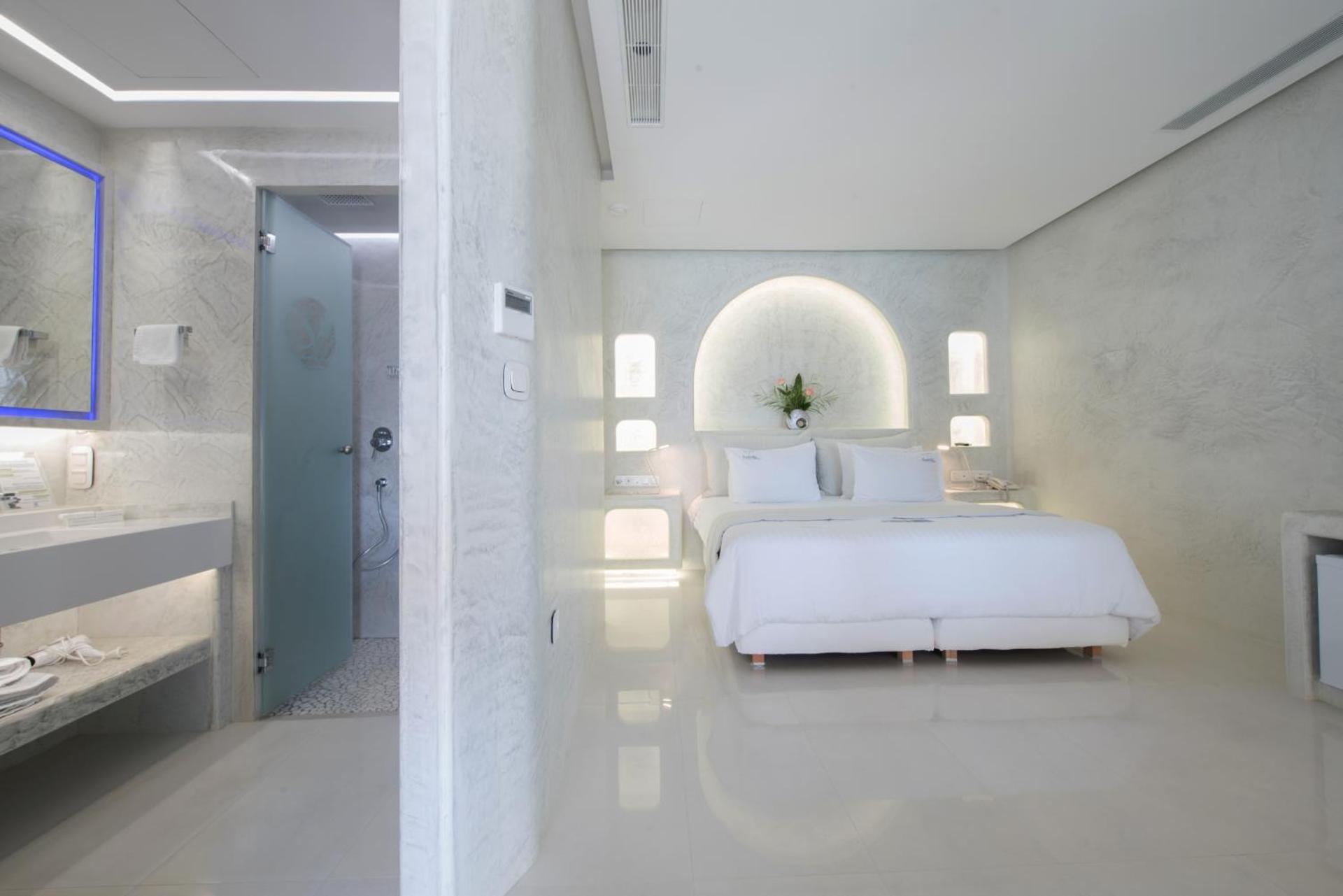 Aegialis Hotel & Spa - Photo 24