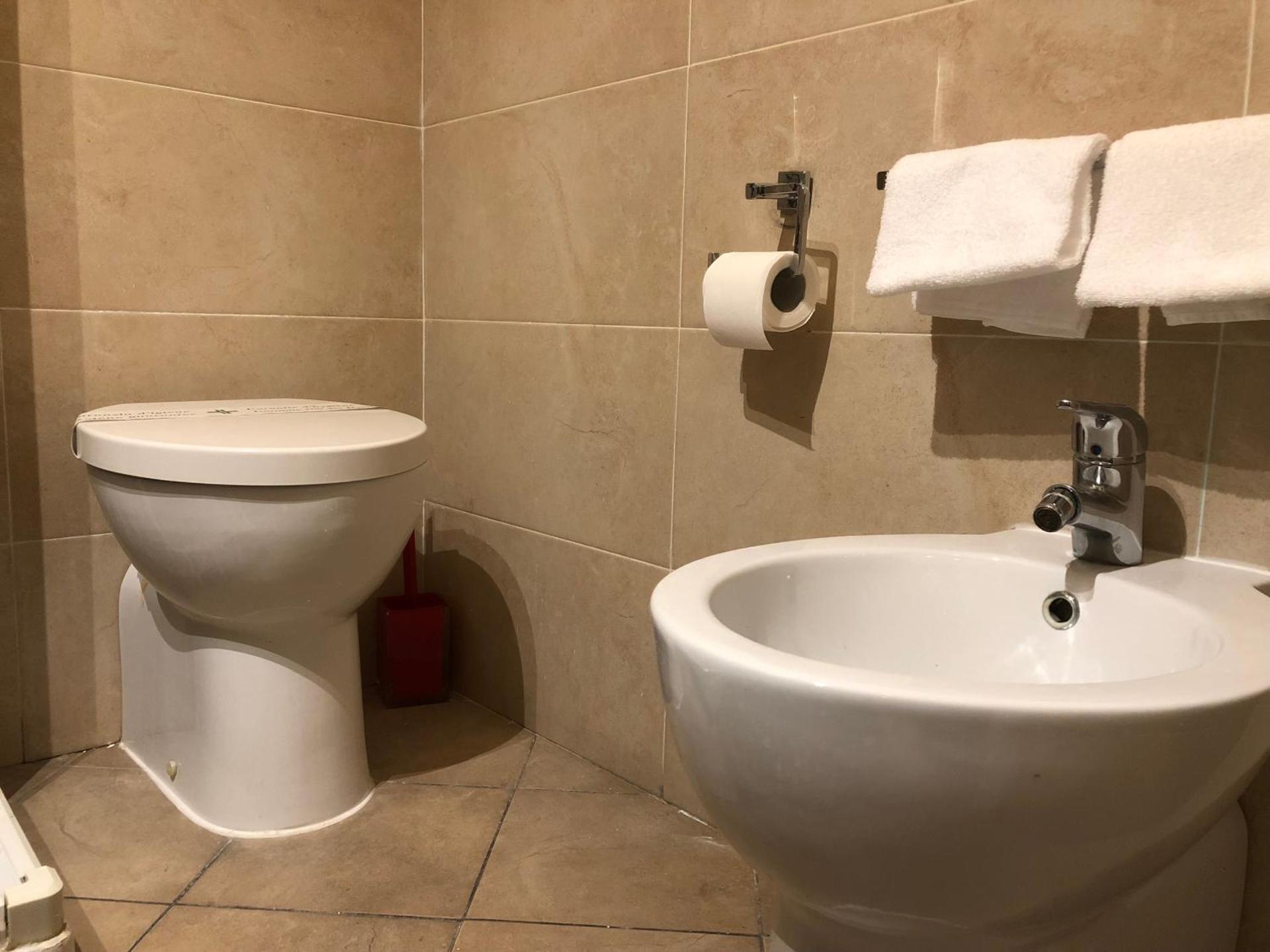 Hotel Brenta Milano - Photo 7