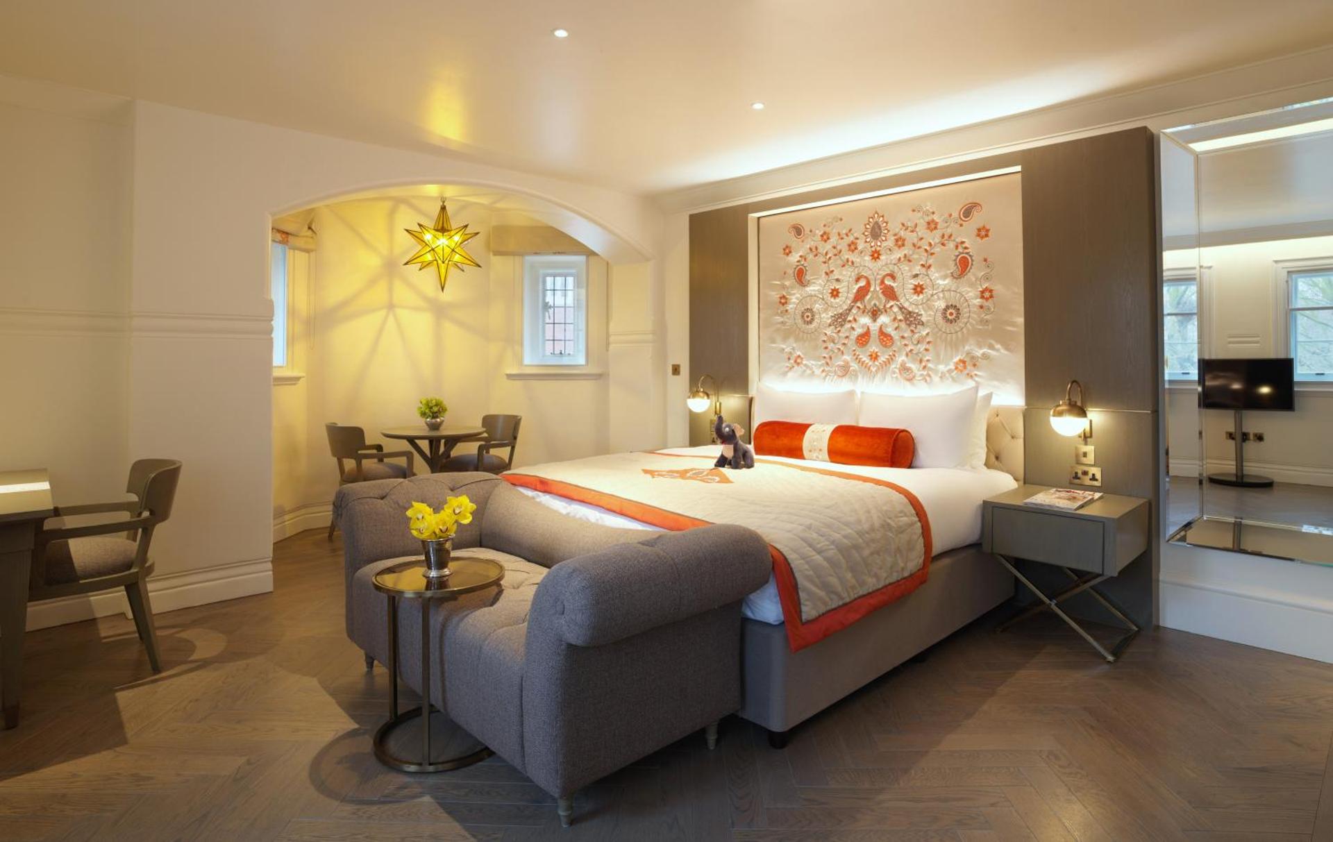 The LaLit London - Photo 28
