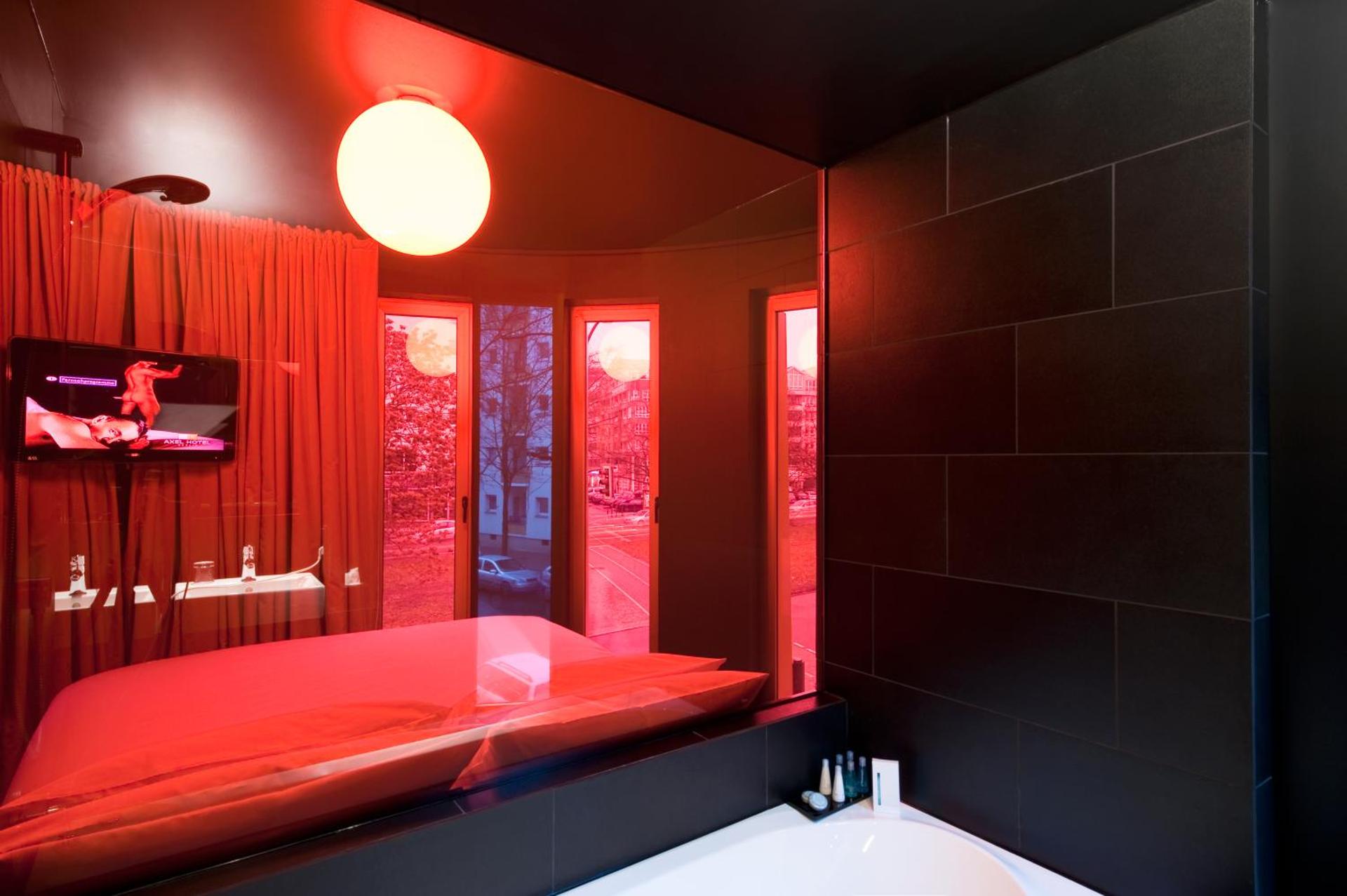 Axel Hotel Berlin - Adults Only - Photo 40