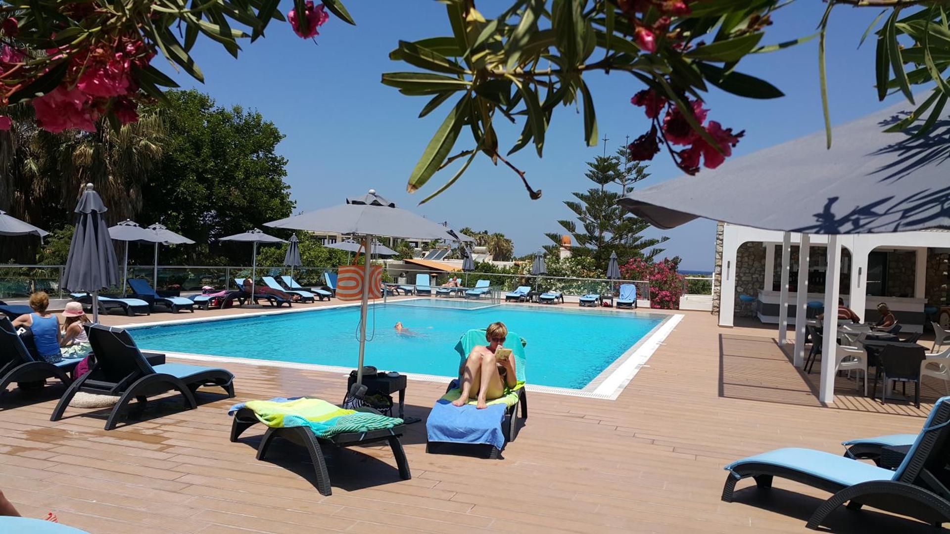 Cosmopolitan Hotel - Photo 47