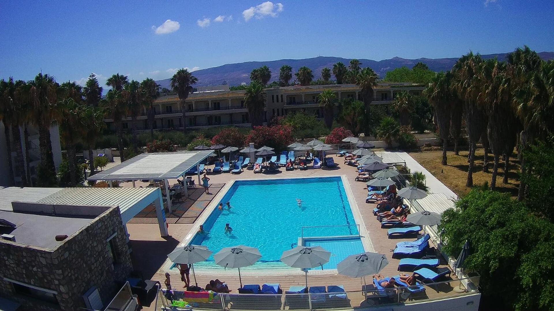 Cosmopolitan Hotel - Photo 45