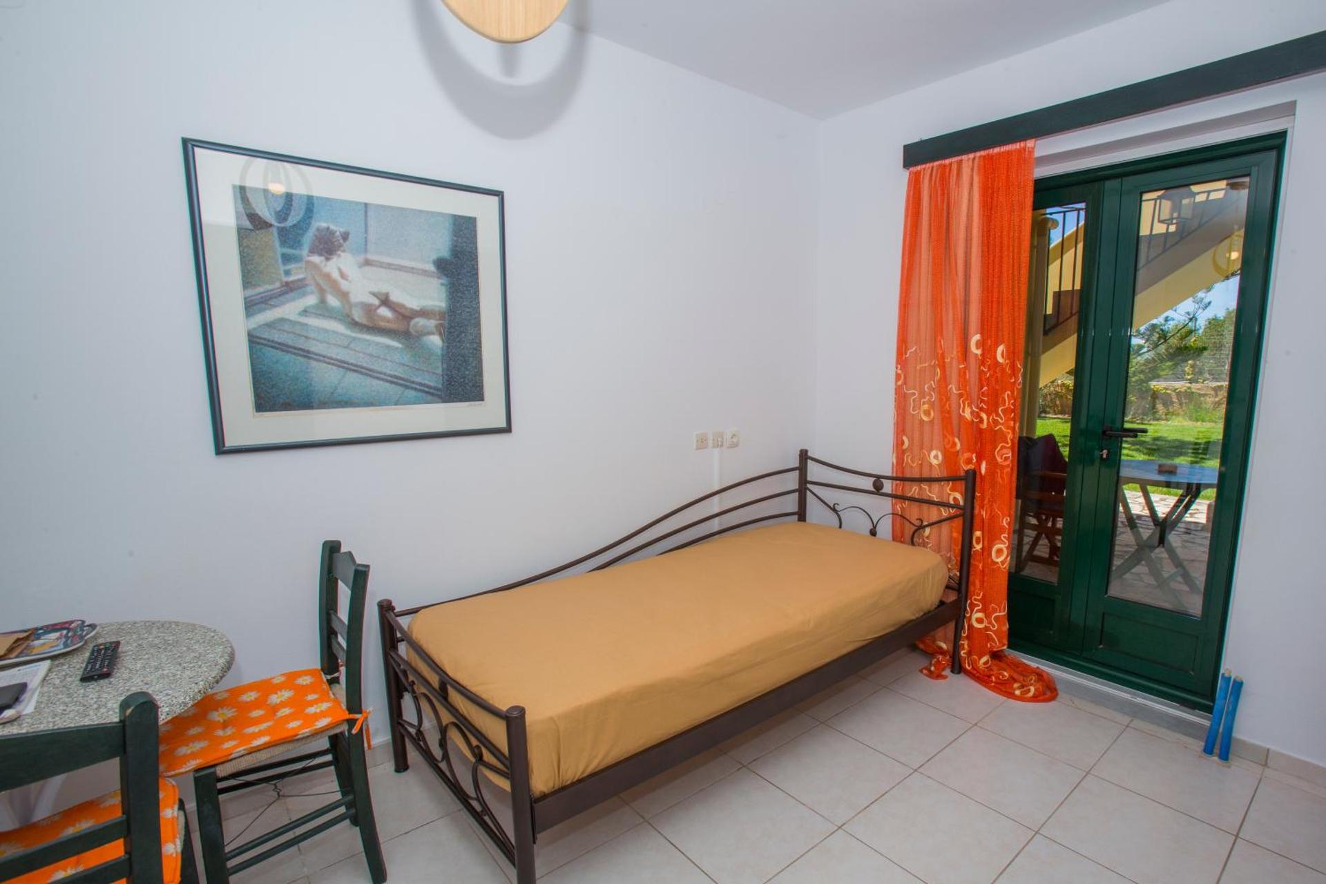 Sandy Beach Villas and Apartments - Photo 27