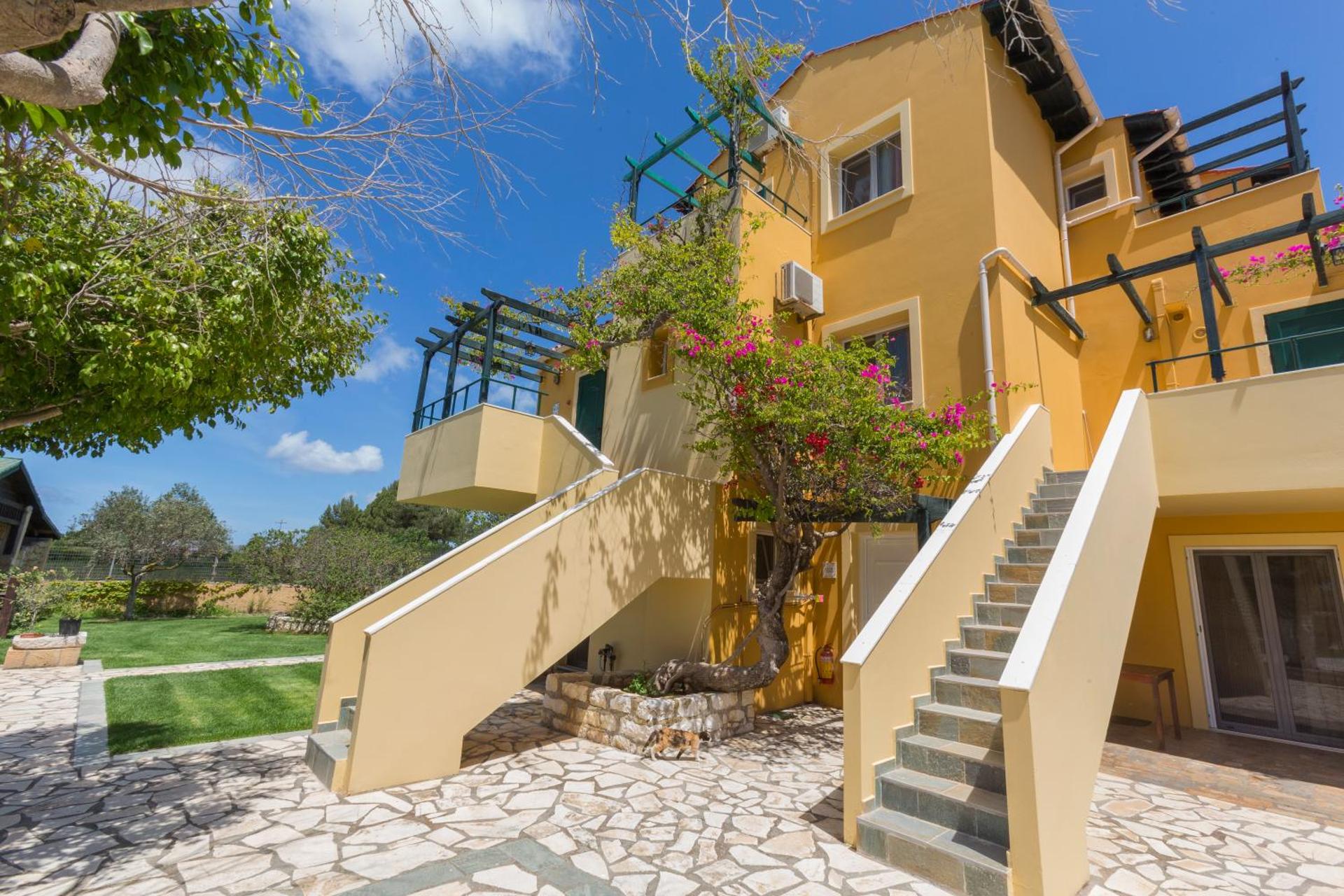 Sandy Beach Villas and Apartments - Photo 20